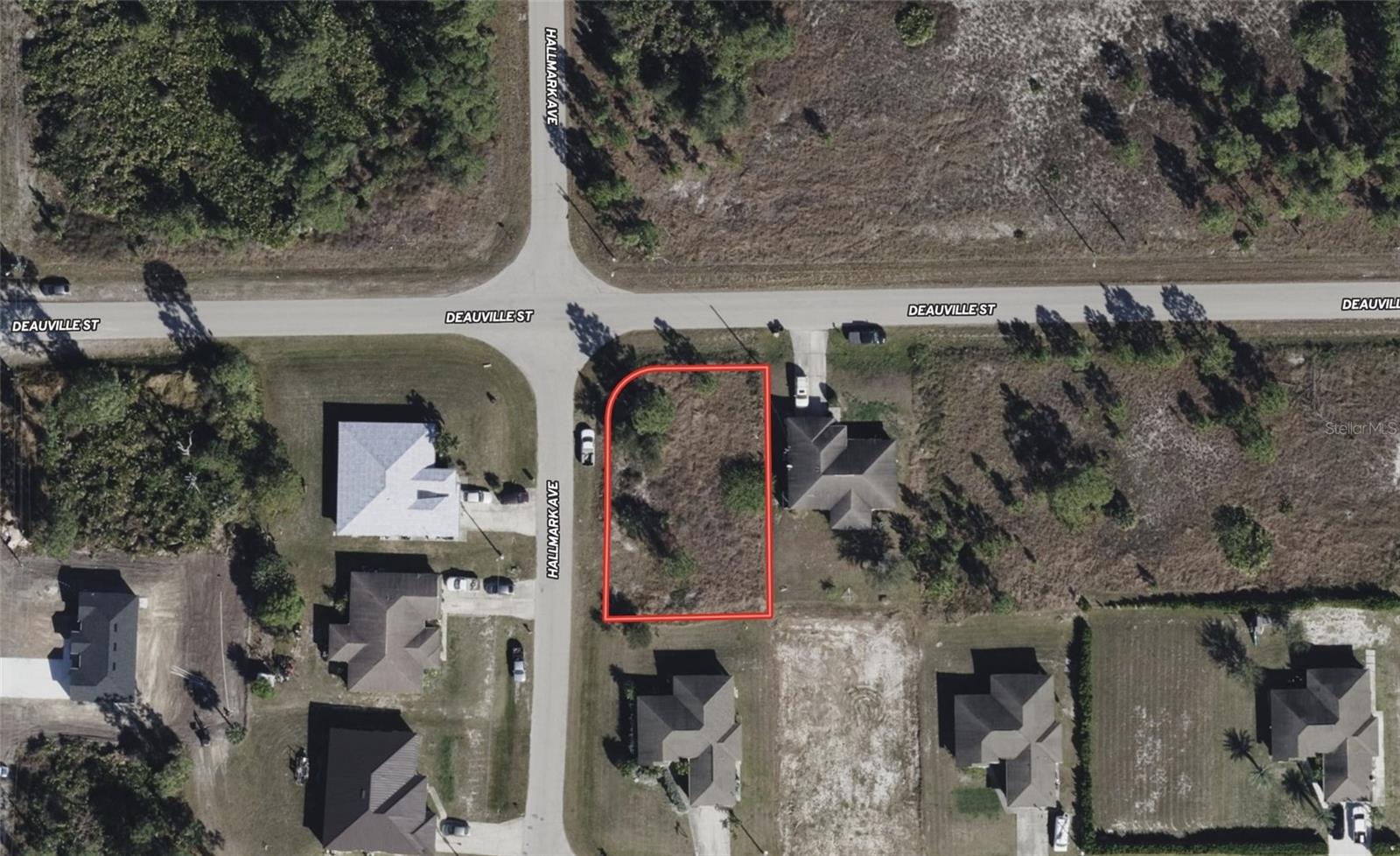 1210 DEAUVILLE STREET E