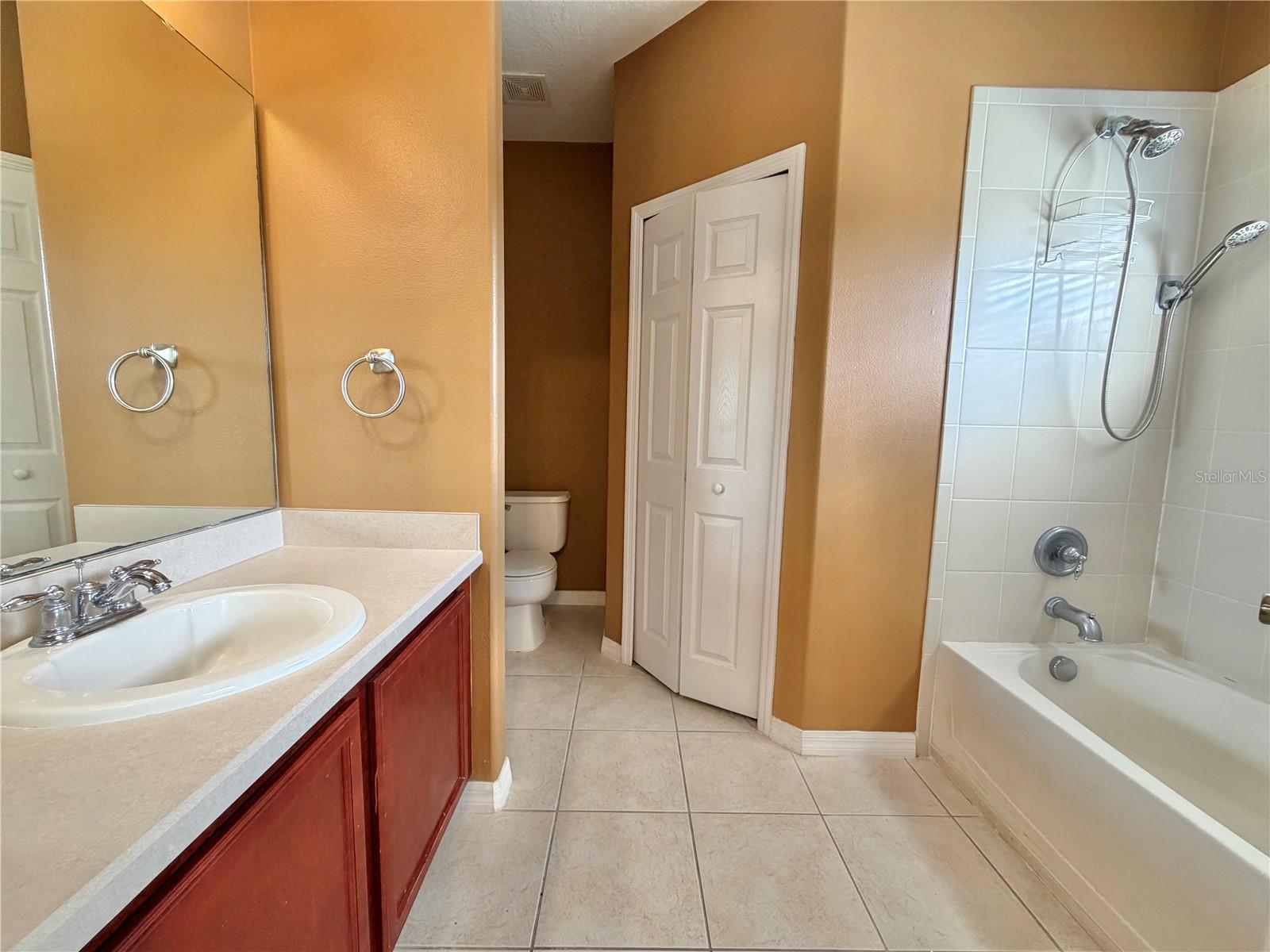 TIVOLI GARDENS - Residential