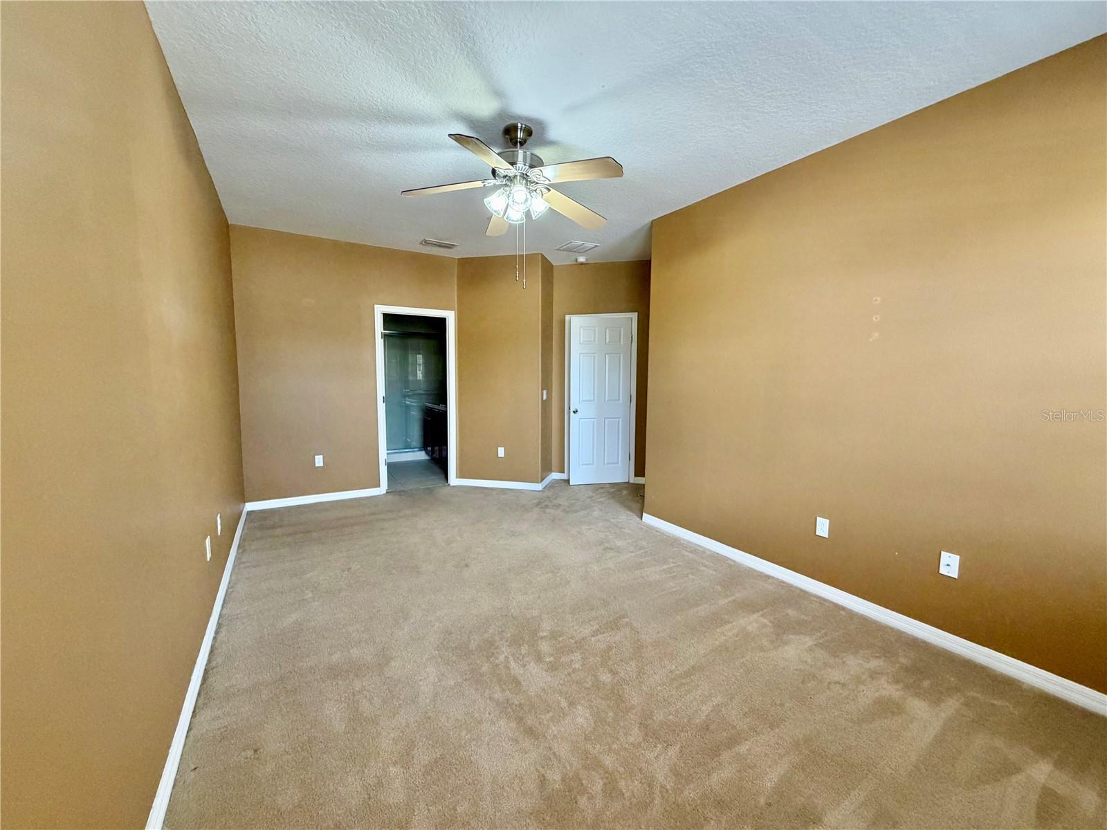 TIVOLI GARDENS - Residential