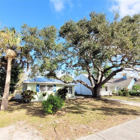 A home in SARASOTA