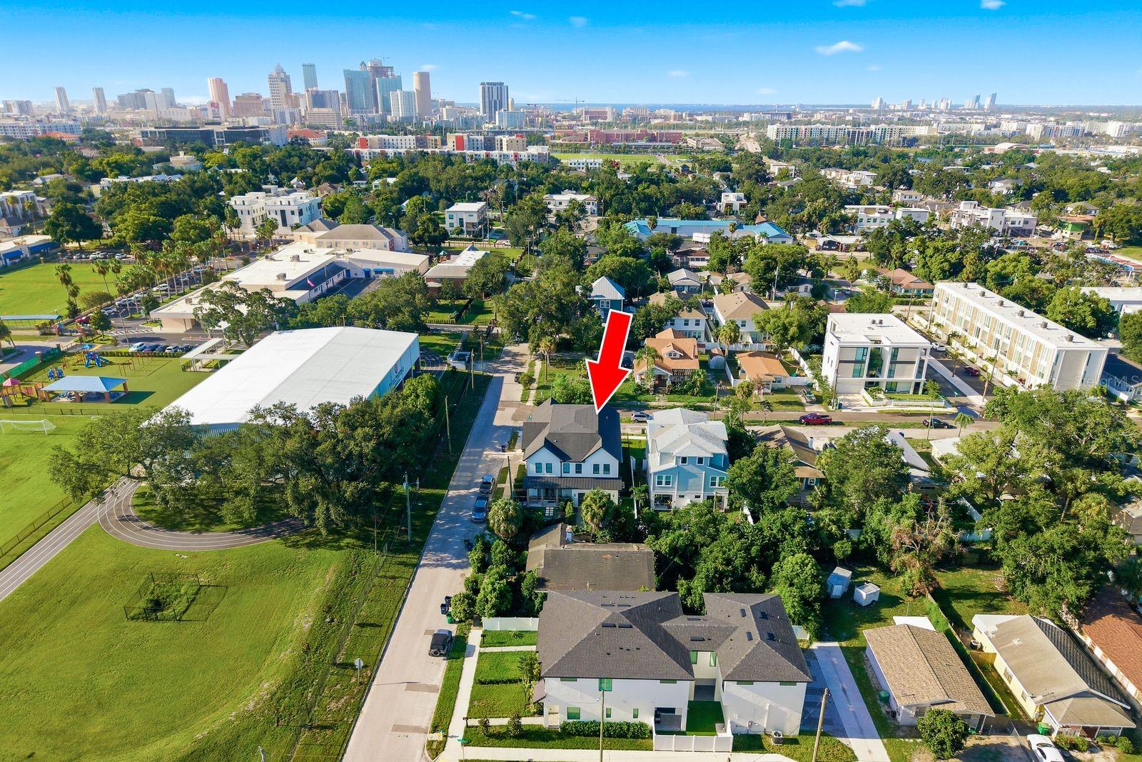 501 W WARREN AVENUE 2