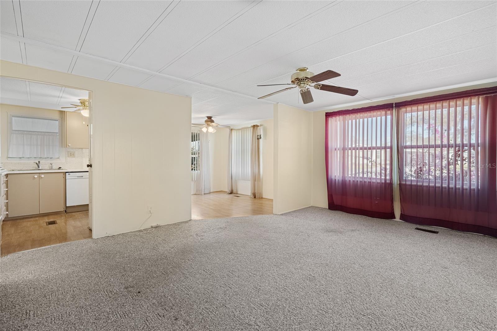 HAWTHORNE AT LEESBURG A COOP - Residential