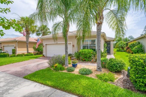 Photo of 15824 Amber Falls Drive, Wimauma, FL 33598 (MLS # TB8529046)
