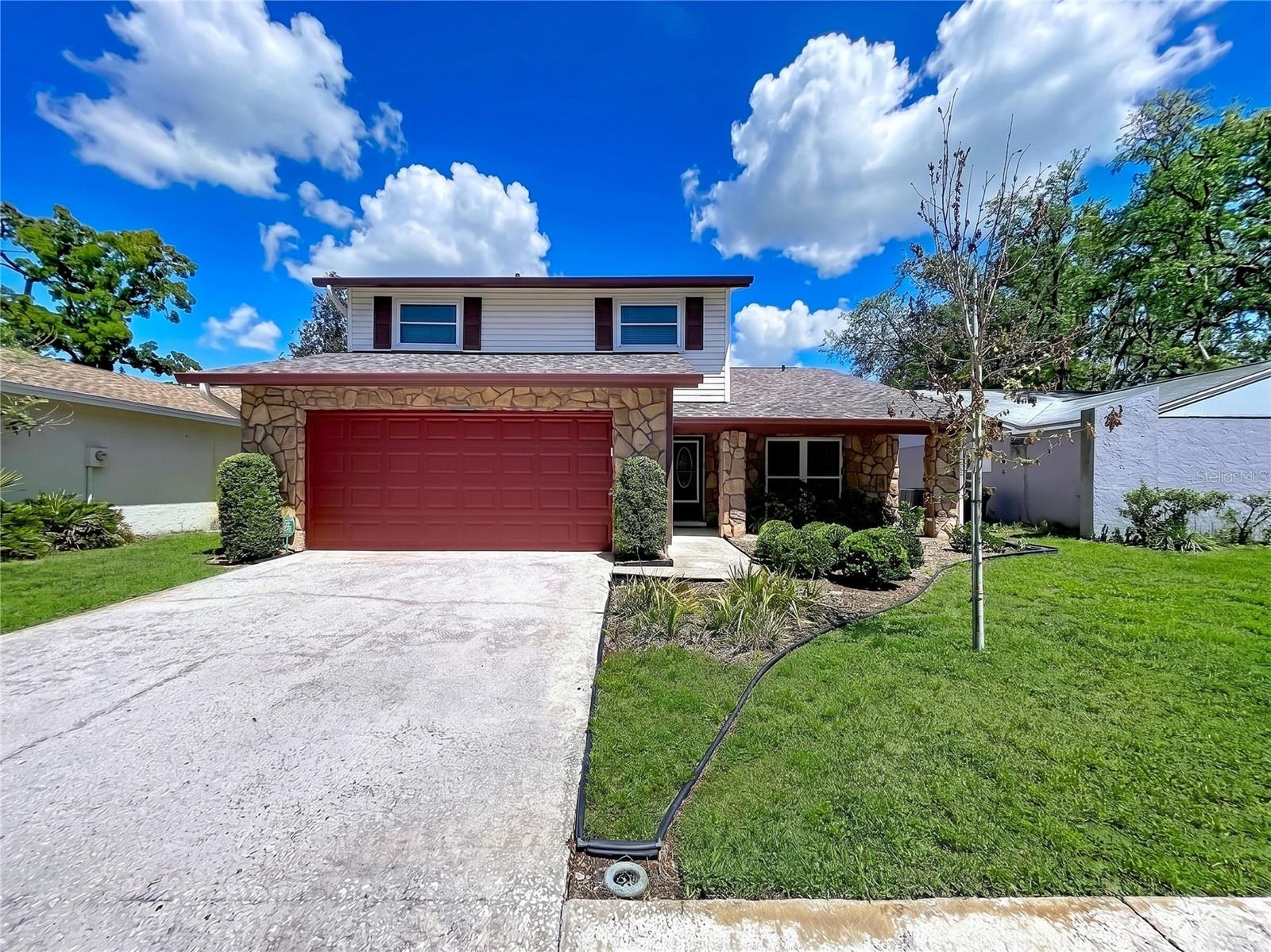 LAKE FOREST - Residential