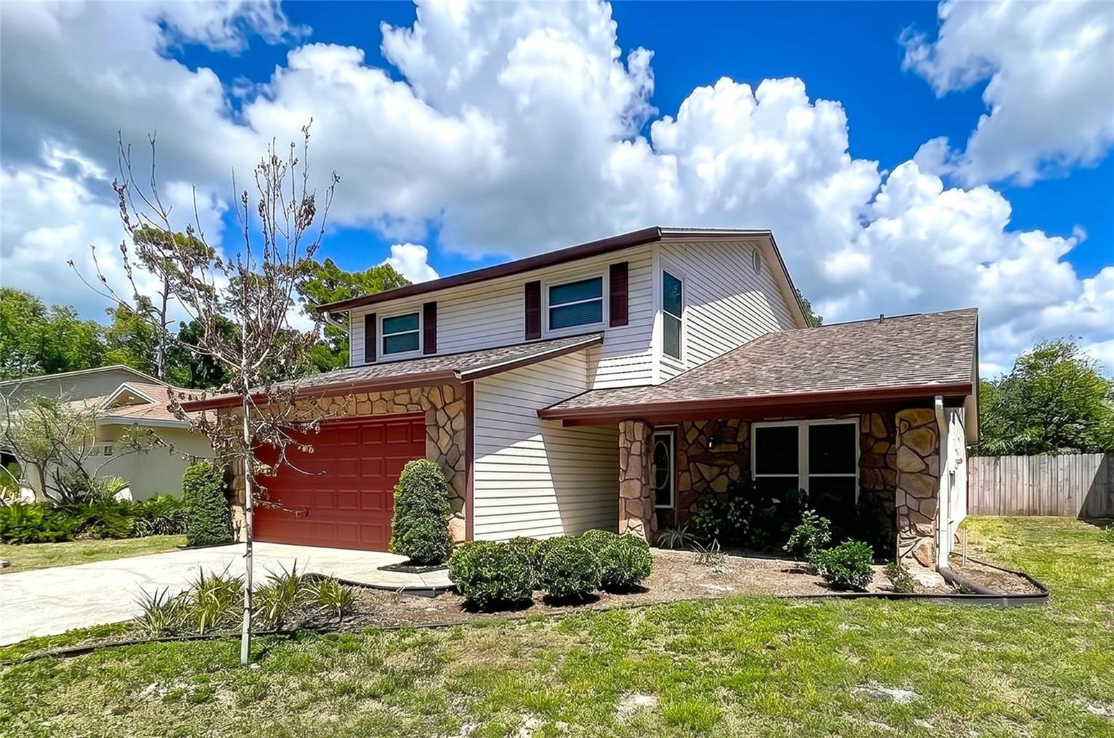 LAKE FOREST - Residential