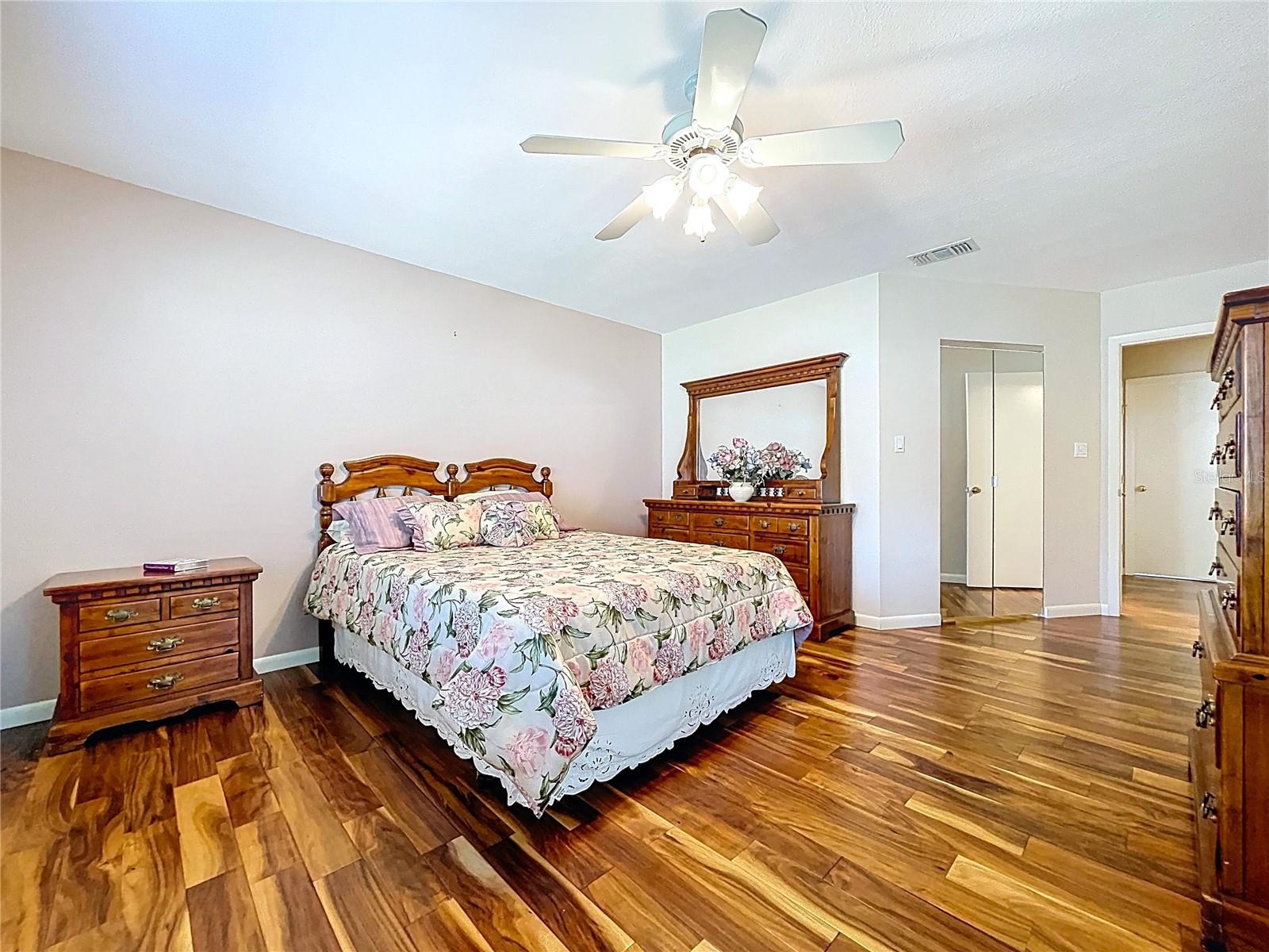 LAKE FOREST - Residential