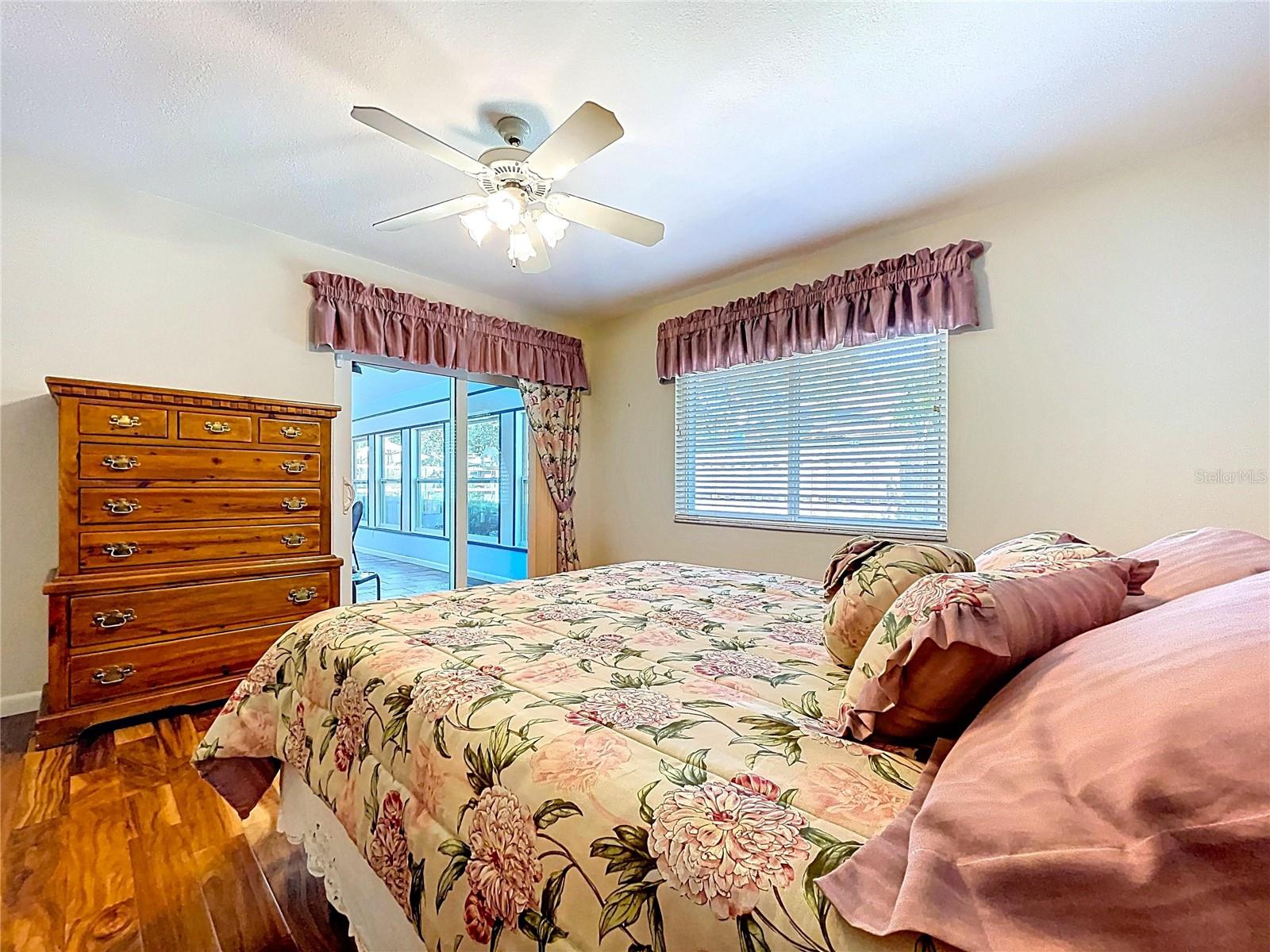 LAKE FOREST - Residential