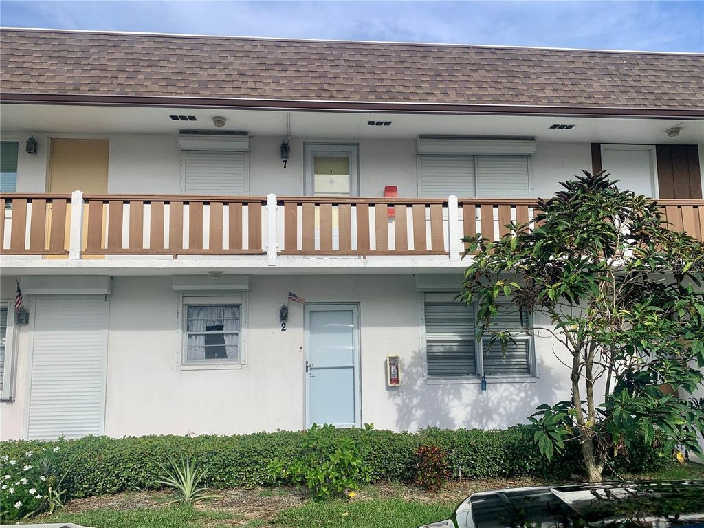 Photo of 1 Quails Run Boulevard #2, Englewood, FL 34223 (MLS # TB8348878)