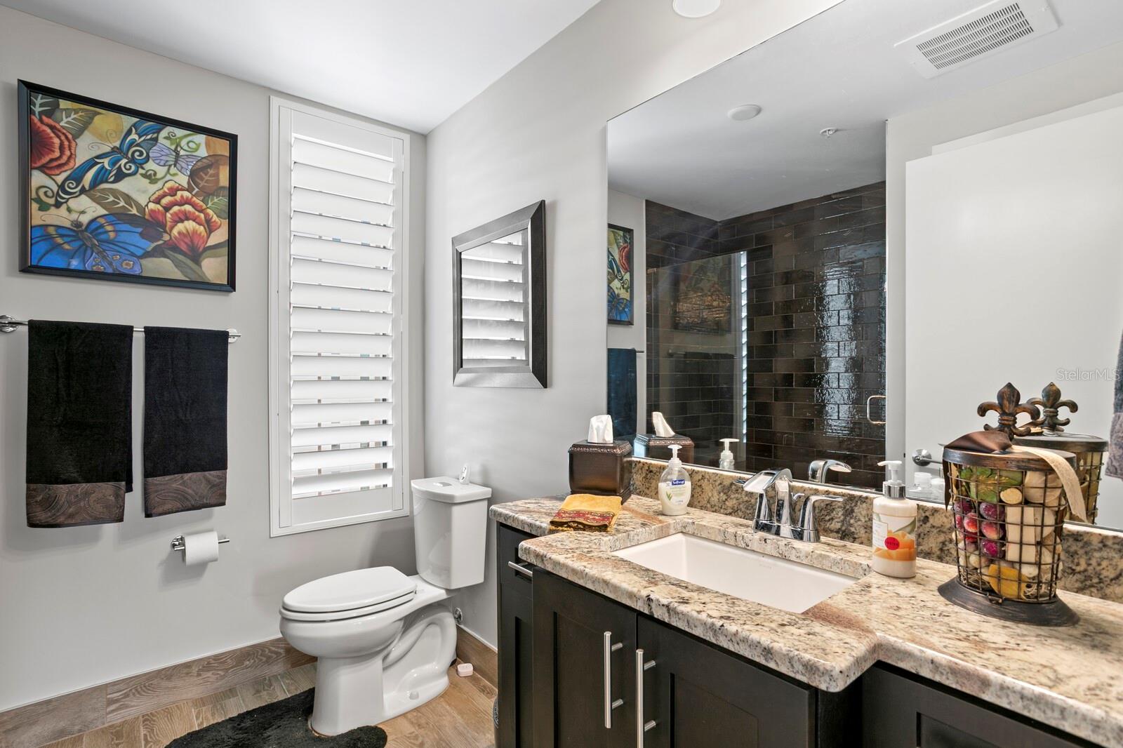 BLISS CONDO - Residential