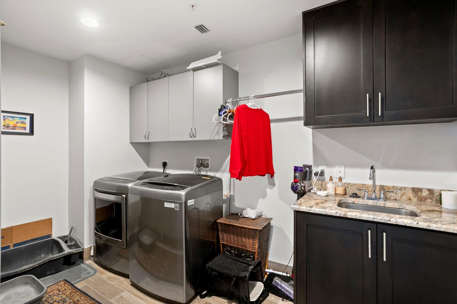 BLISS CONDO - Residential