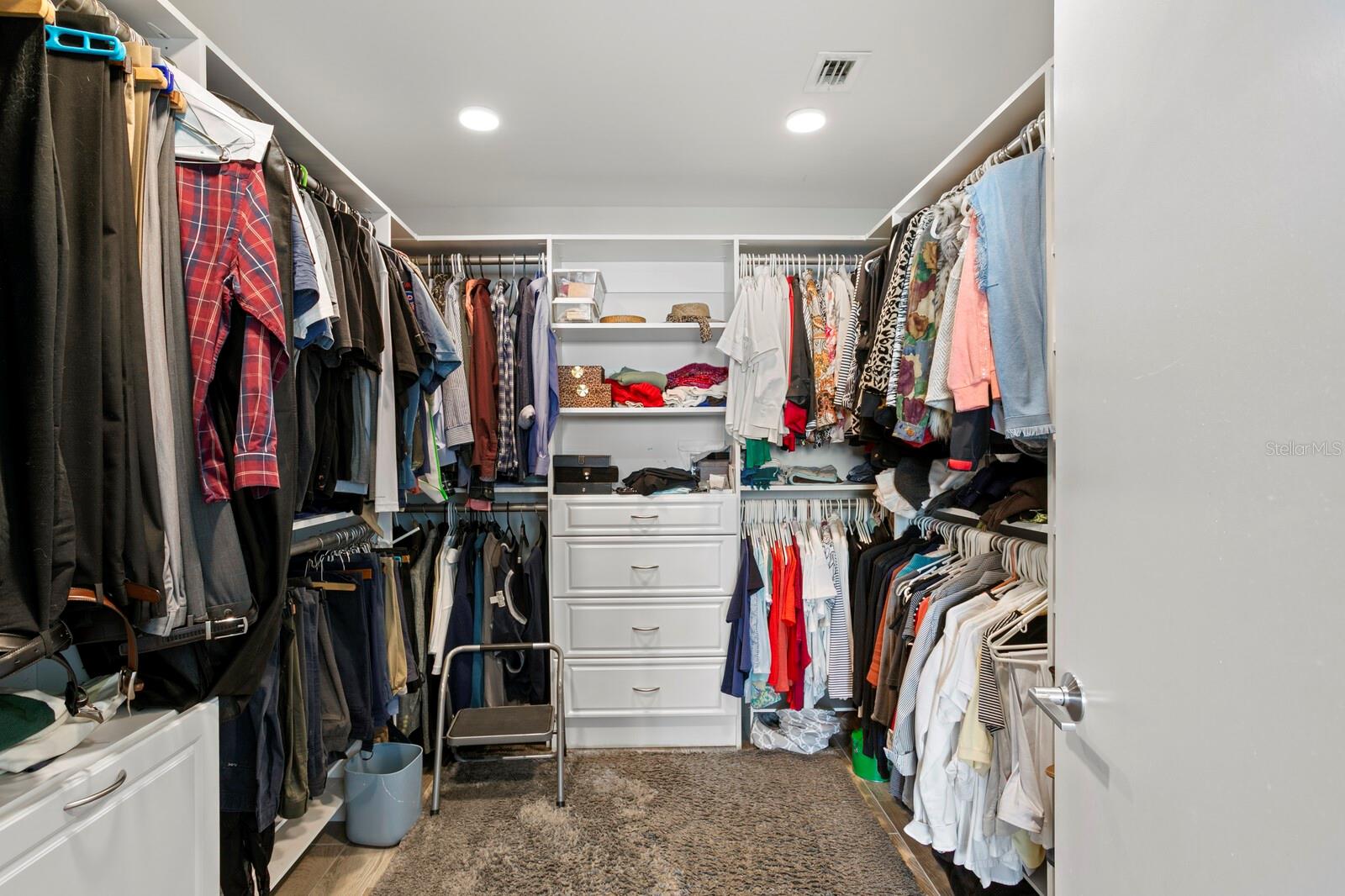 BLISS CONDO - Residential