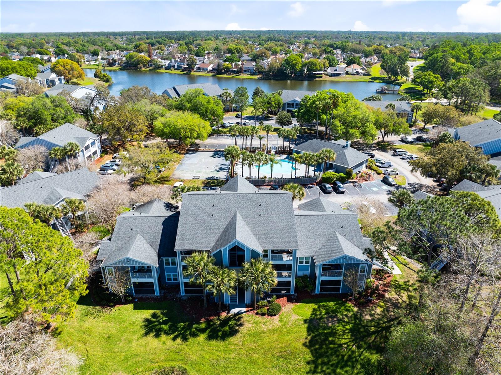 REGENCY PARK AT LAKE MARY A CONDO - Residential