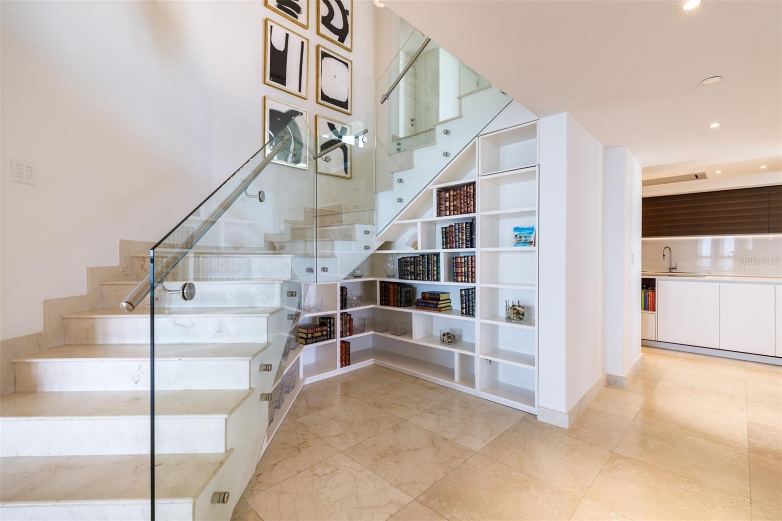 CARIBE PLAZA - Residential