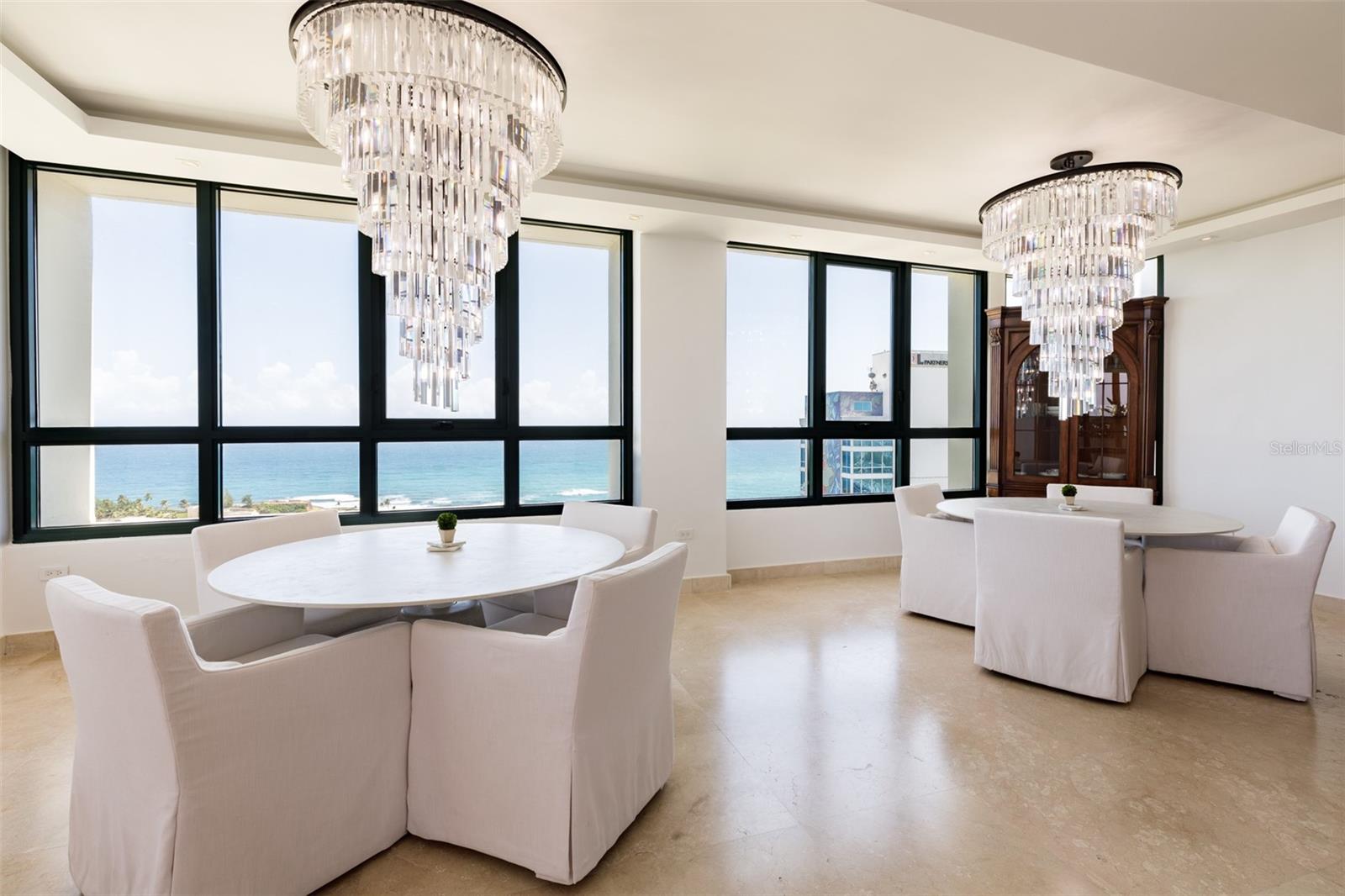 CARIBE PLAZA - Residential