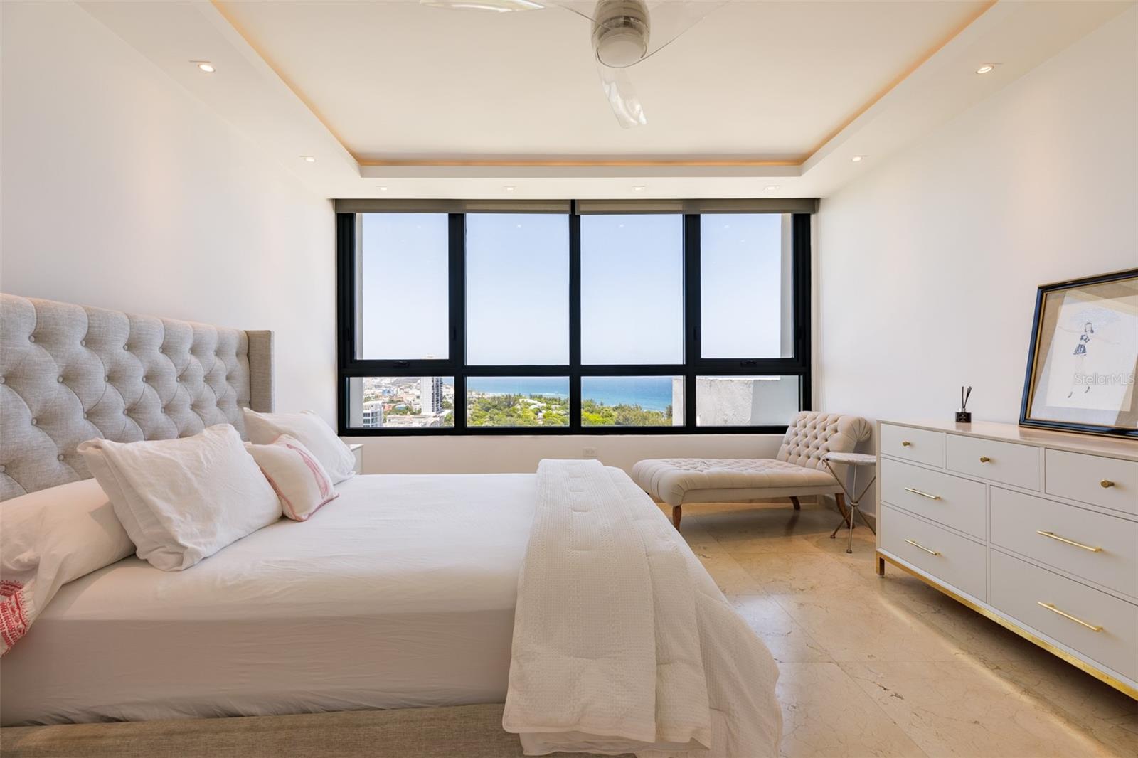 CARIBE PLAZA - Residential