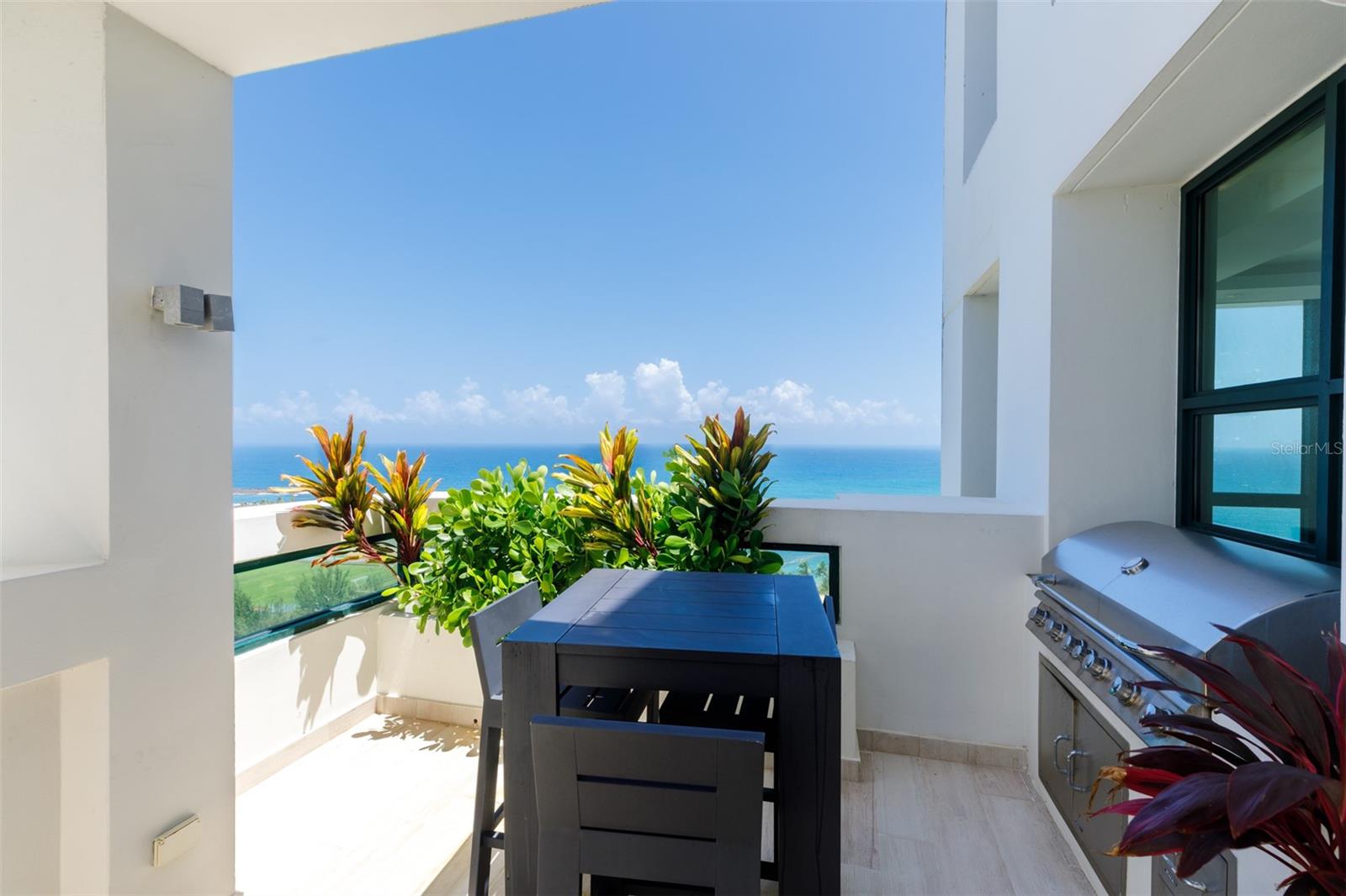 CARIBE PLAZA - Residential