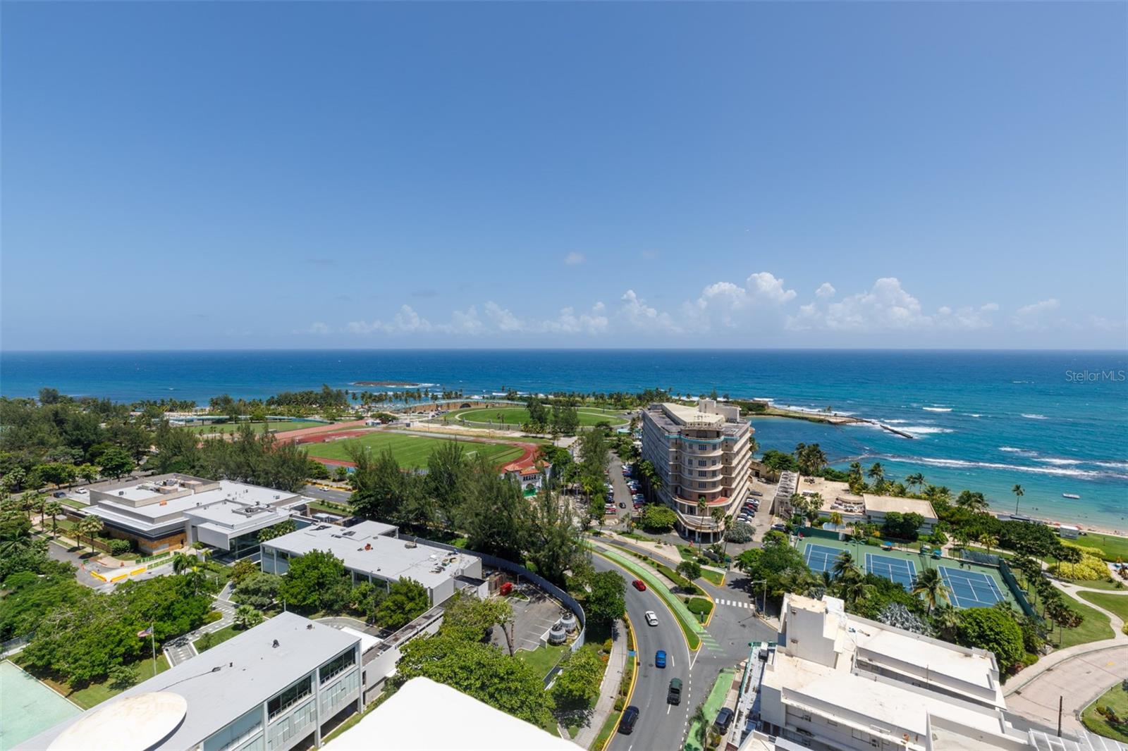 CARIBE PLAZA - Residential