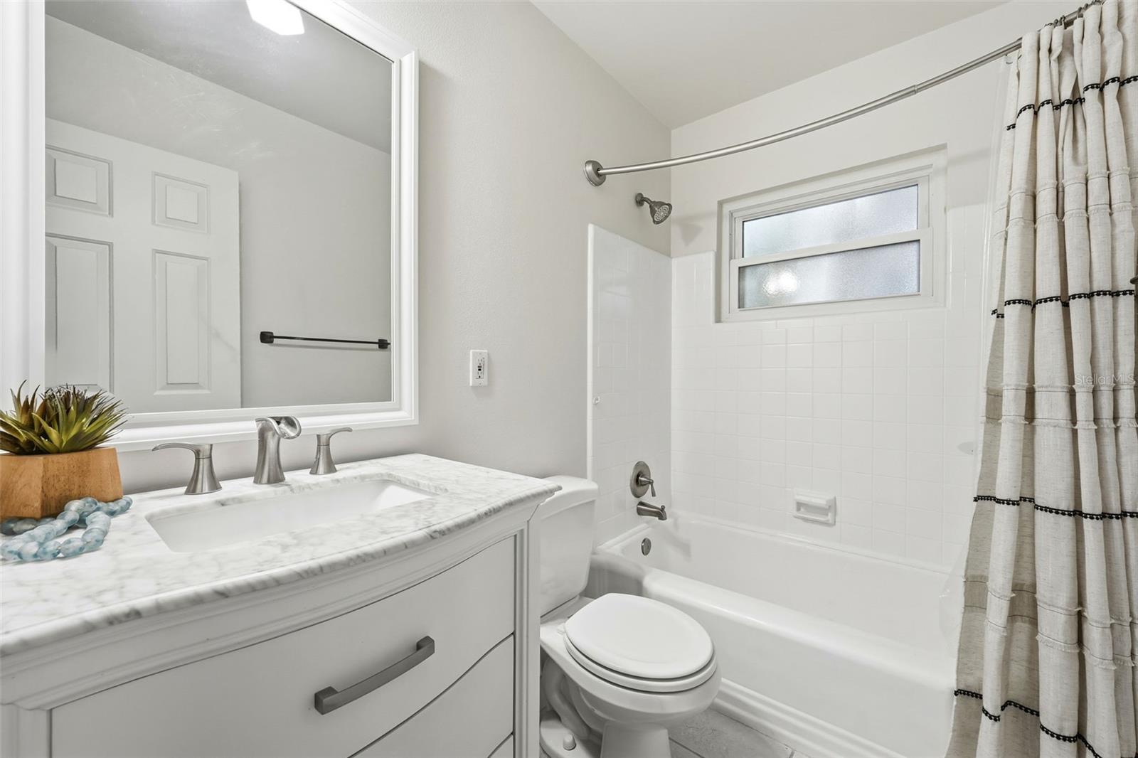 EDGEWATER PARK - Residential