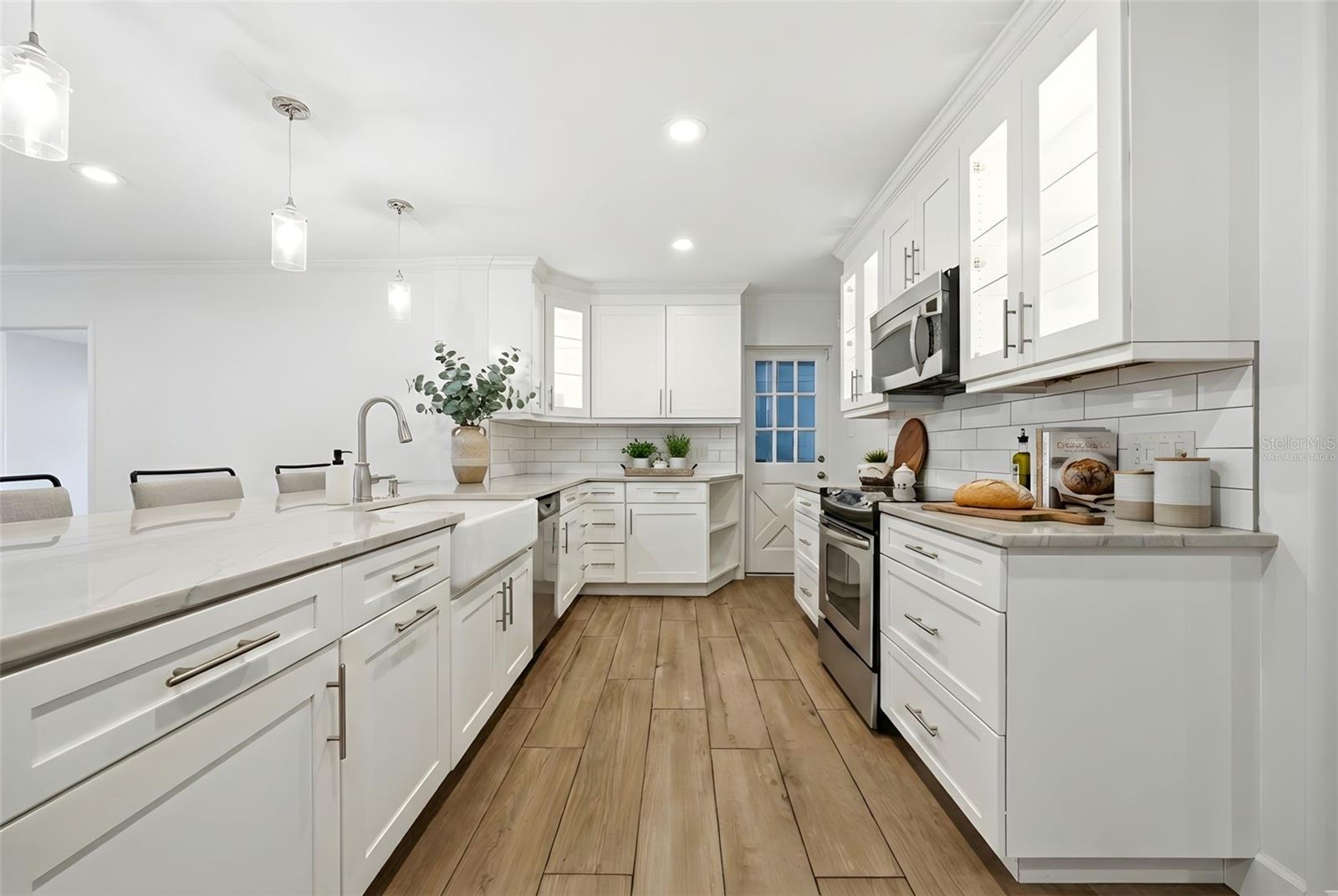 3520 N WESTMORELAND DRIVE