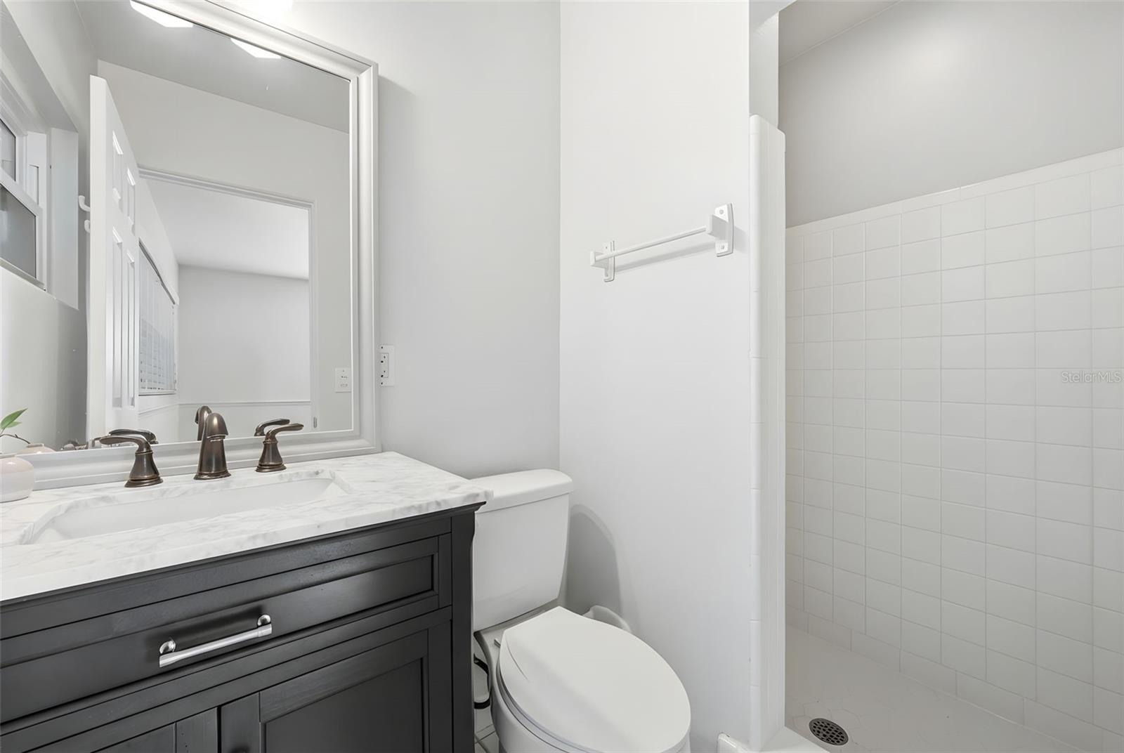 EDGEWATER PARK - Residential