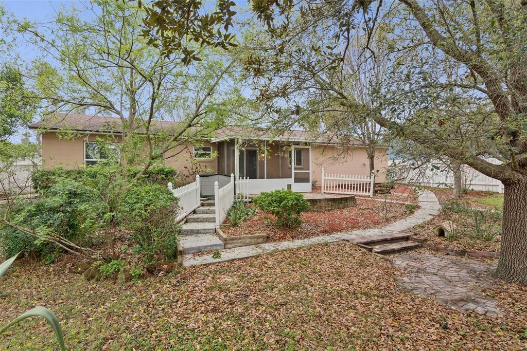 Photo of 1541 Ortega Avenue, Deltona, FL 32738 (MLS # O6389099)