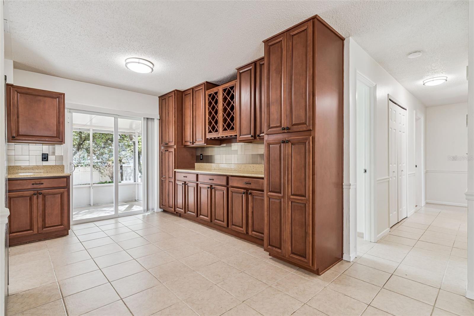 DELTONA LAKES UNIT 16 - Residential