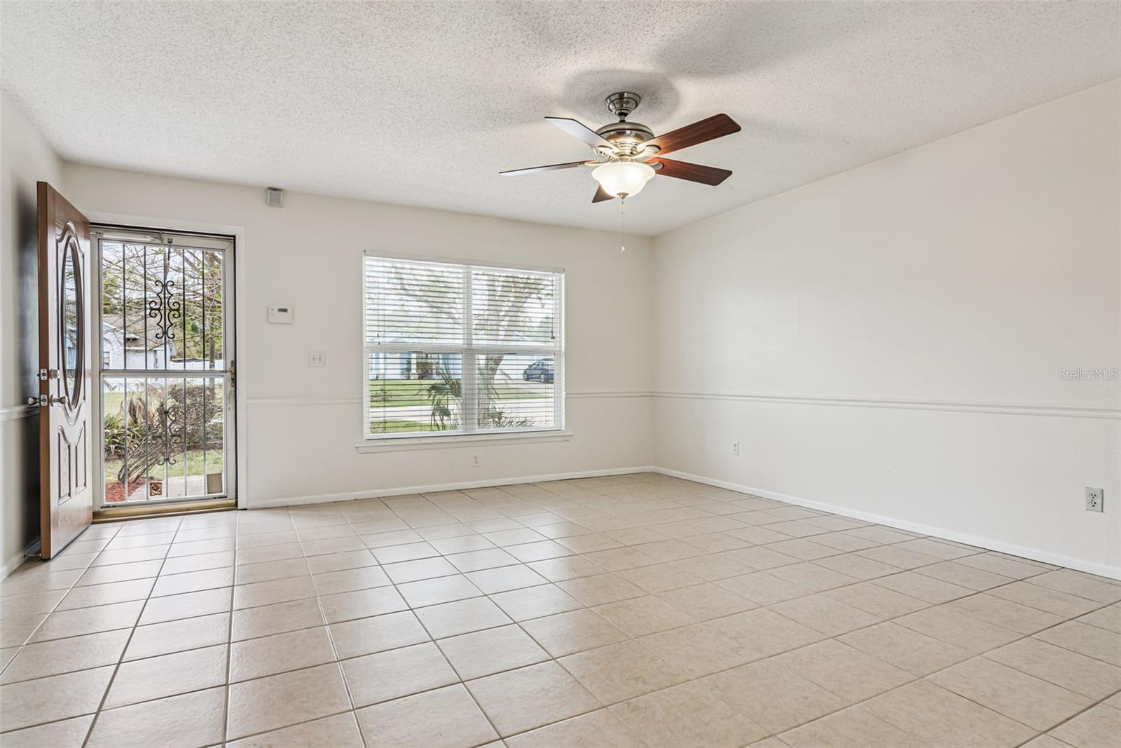 DELTONA LAKES UNIT 16 - Residential