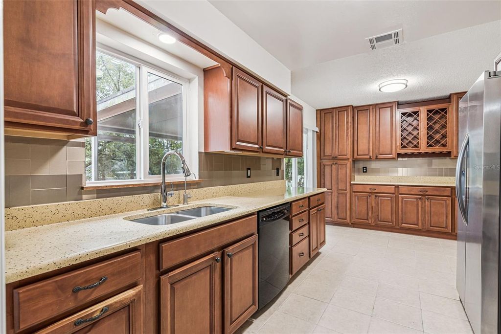 Photo of 1541 Ortega Avenue, Deltona, FL 32738 (MLS # O6389099)