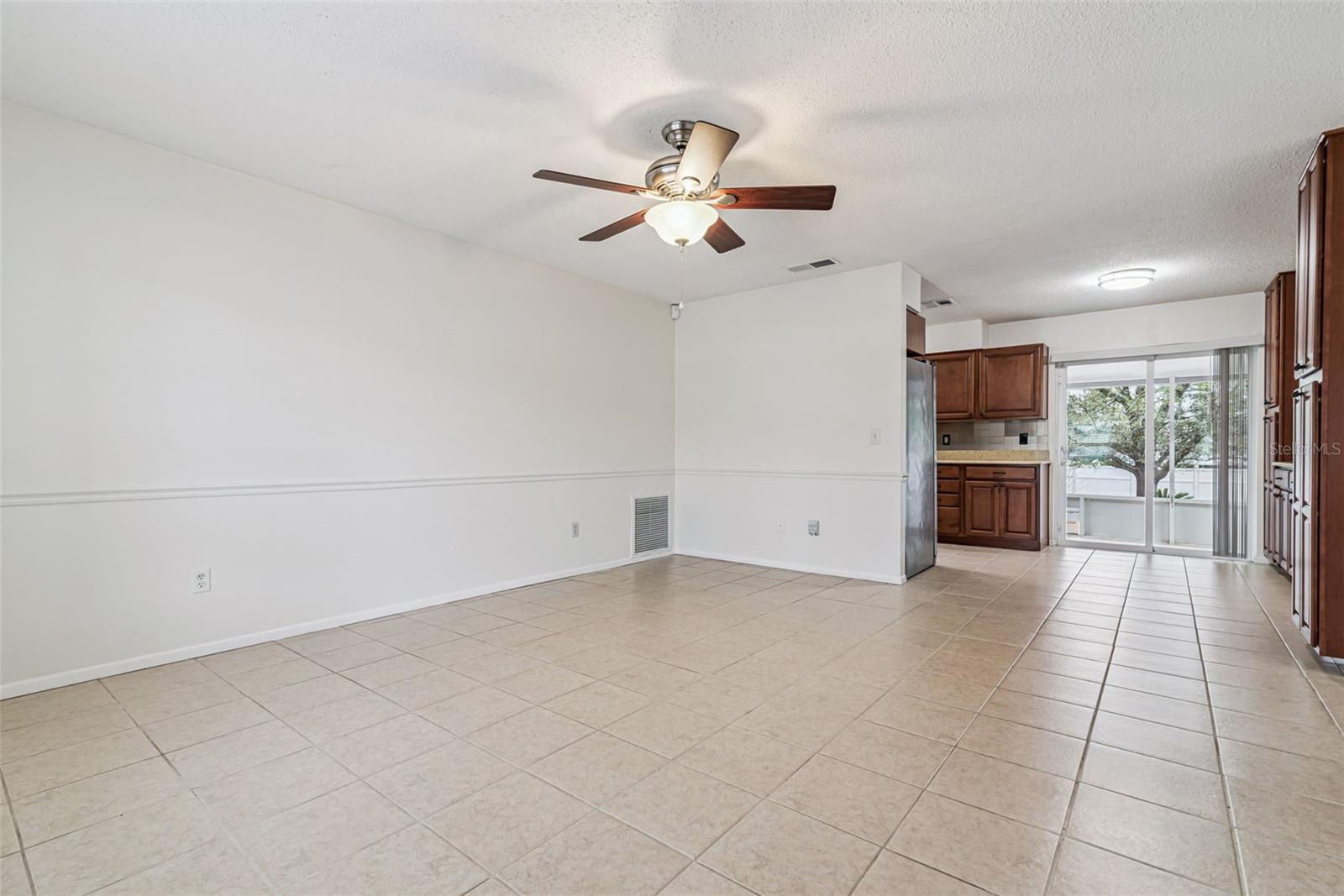 DELTONA LAKES UNIT 16 - Residential