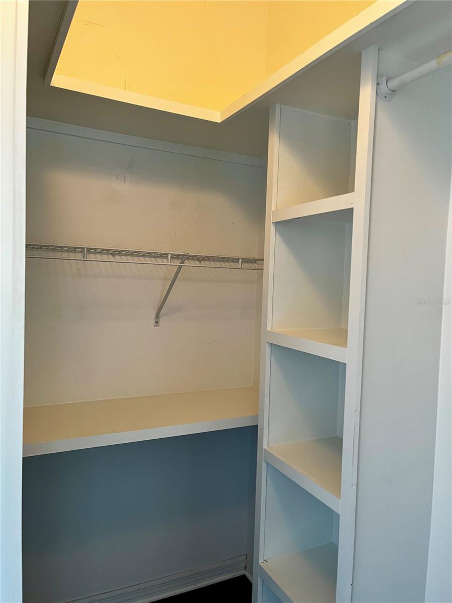 DANIELS LNDG A-J - Residential Lease