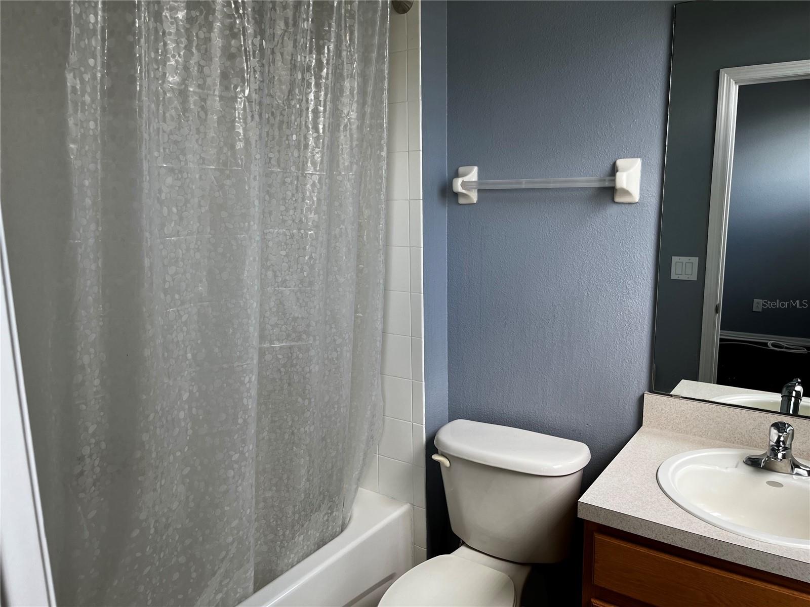 DANIELS LNDG A-J - Residential Lease