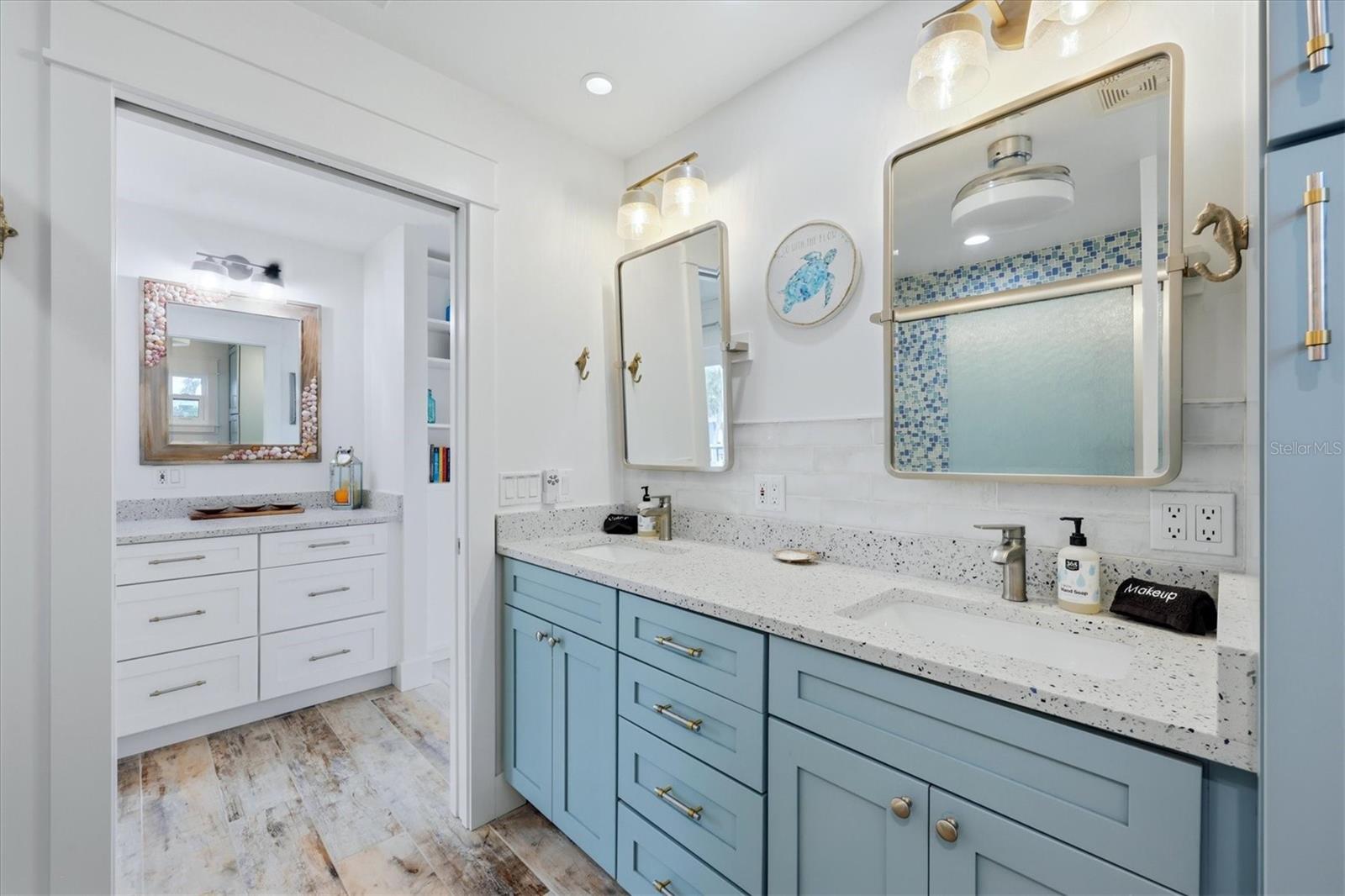 MANASOTA SHORES - Residential