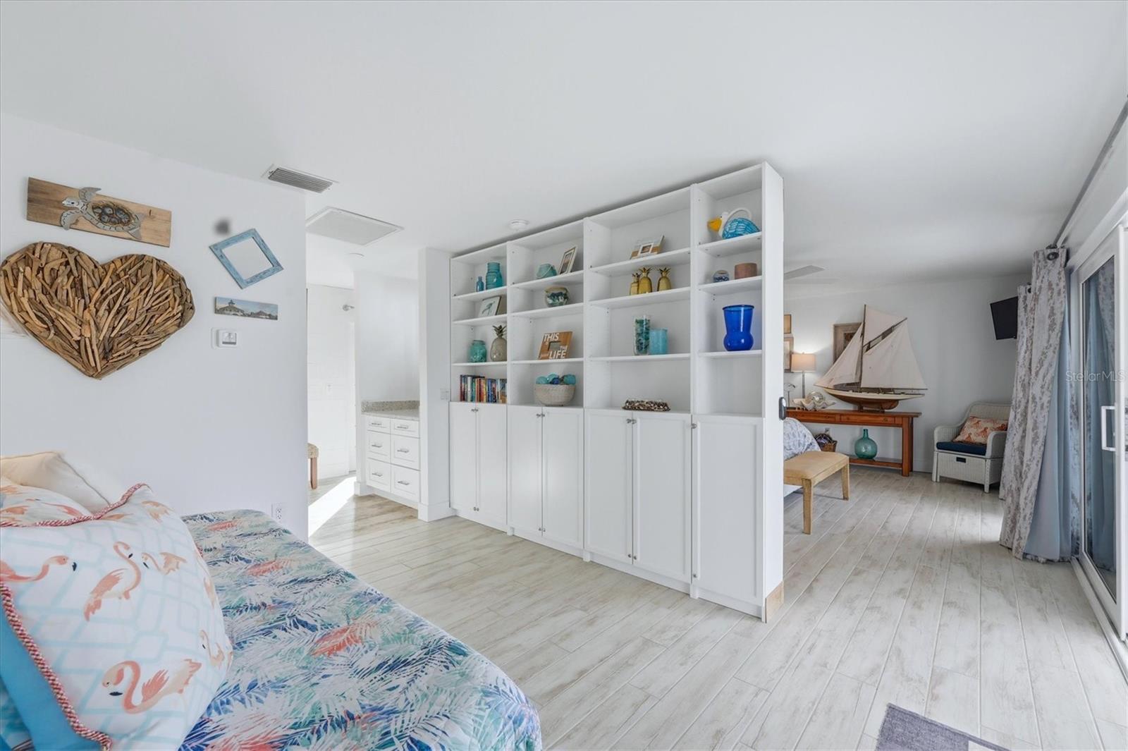 MANASOTA SHORES - Residential