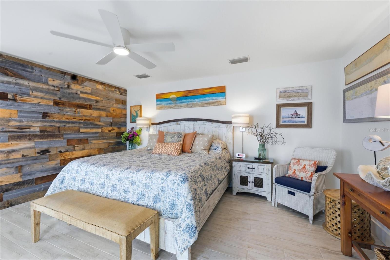 MANASOTA SHORES - Residential