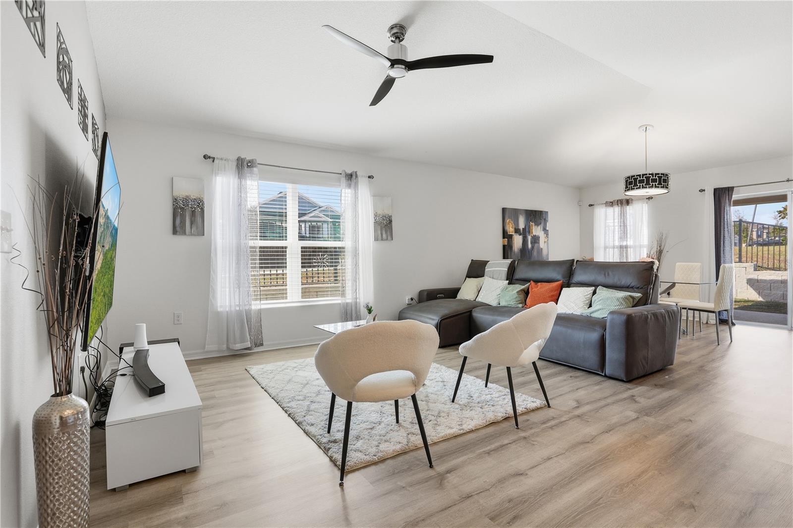 BELLAVIVA PH 2 - Residential