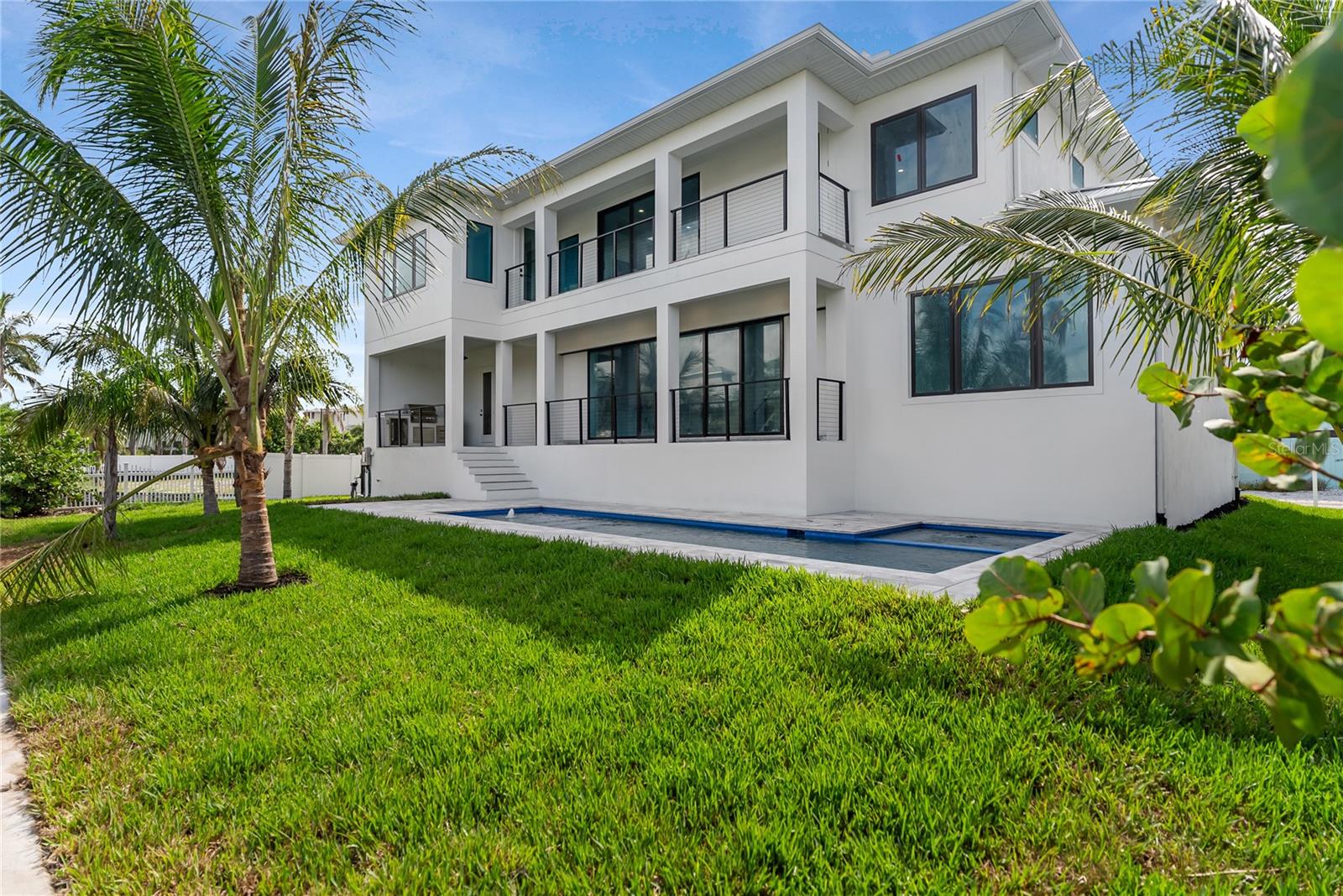 BAYVIEW ESTATES - Residential