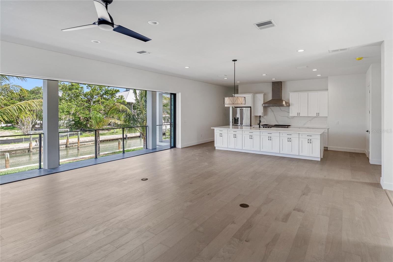 BAYVIEW ESTATES - Residential