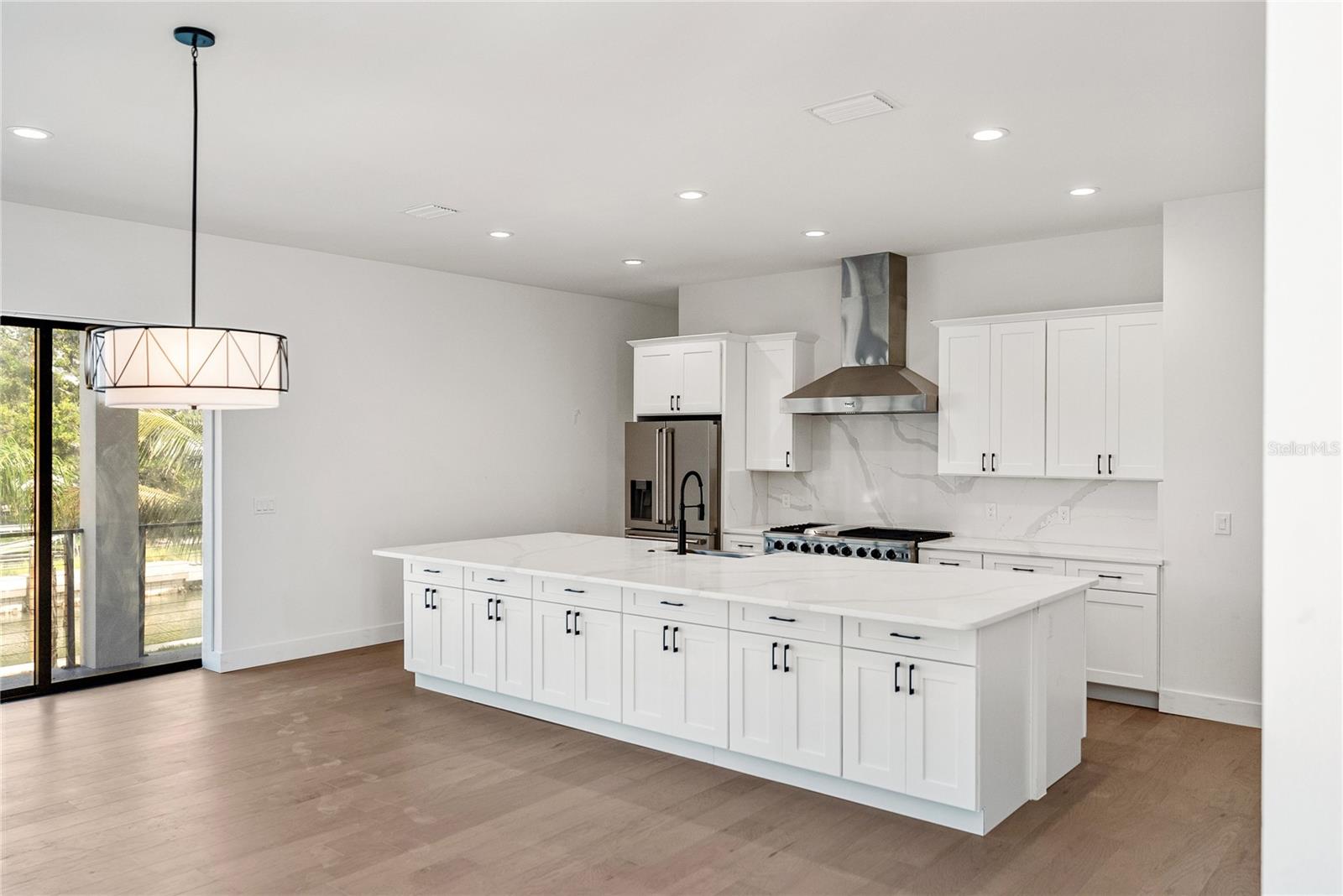 BAYVIEW ESTATES - Residential