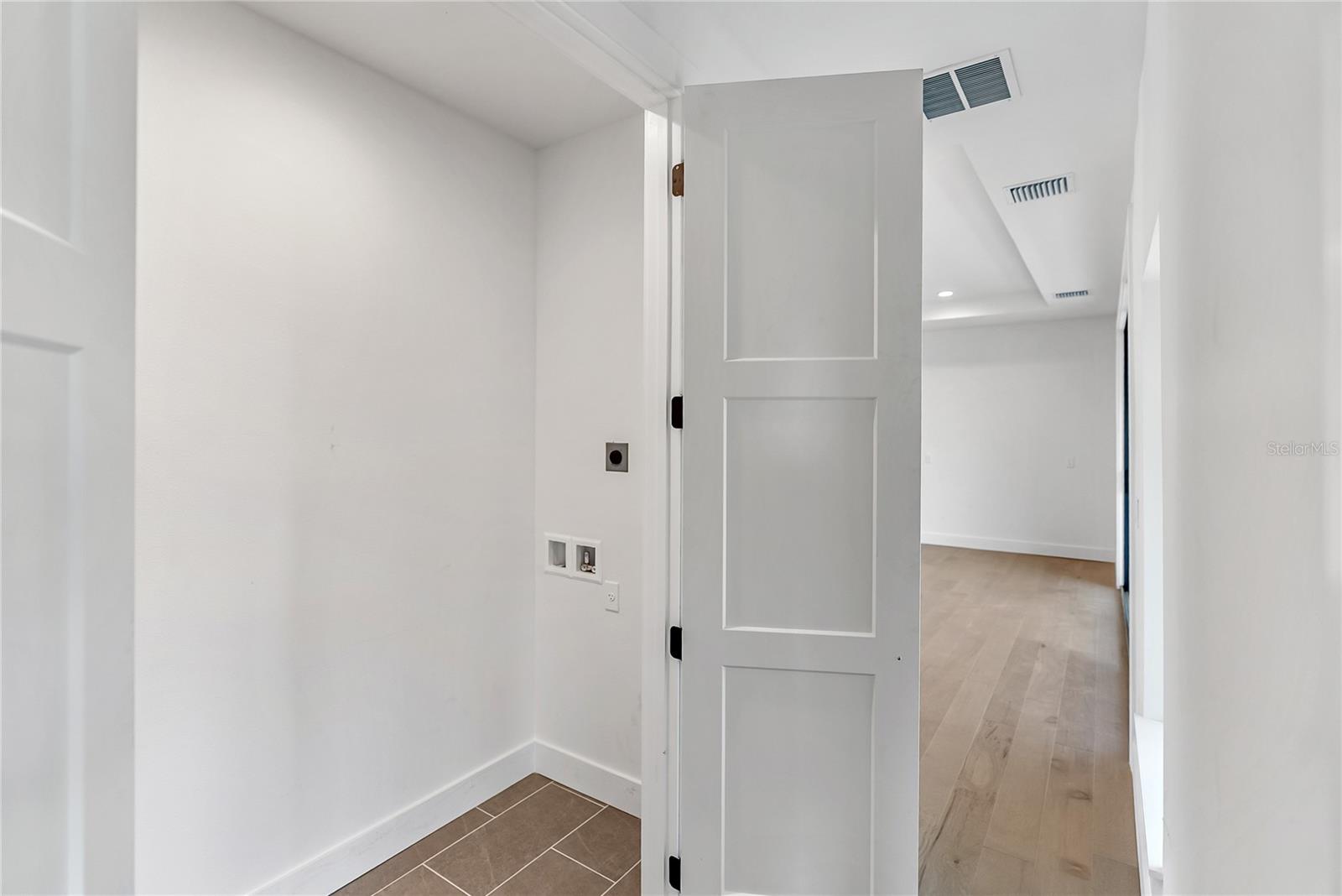 BAYVIEW ESTATES - Residential