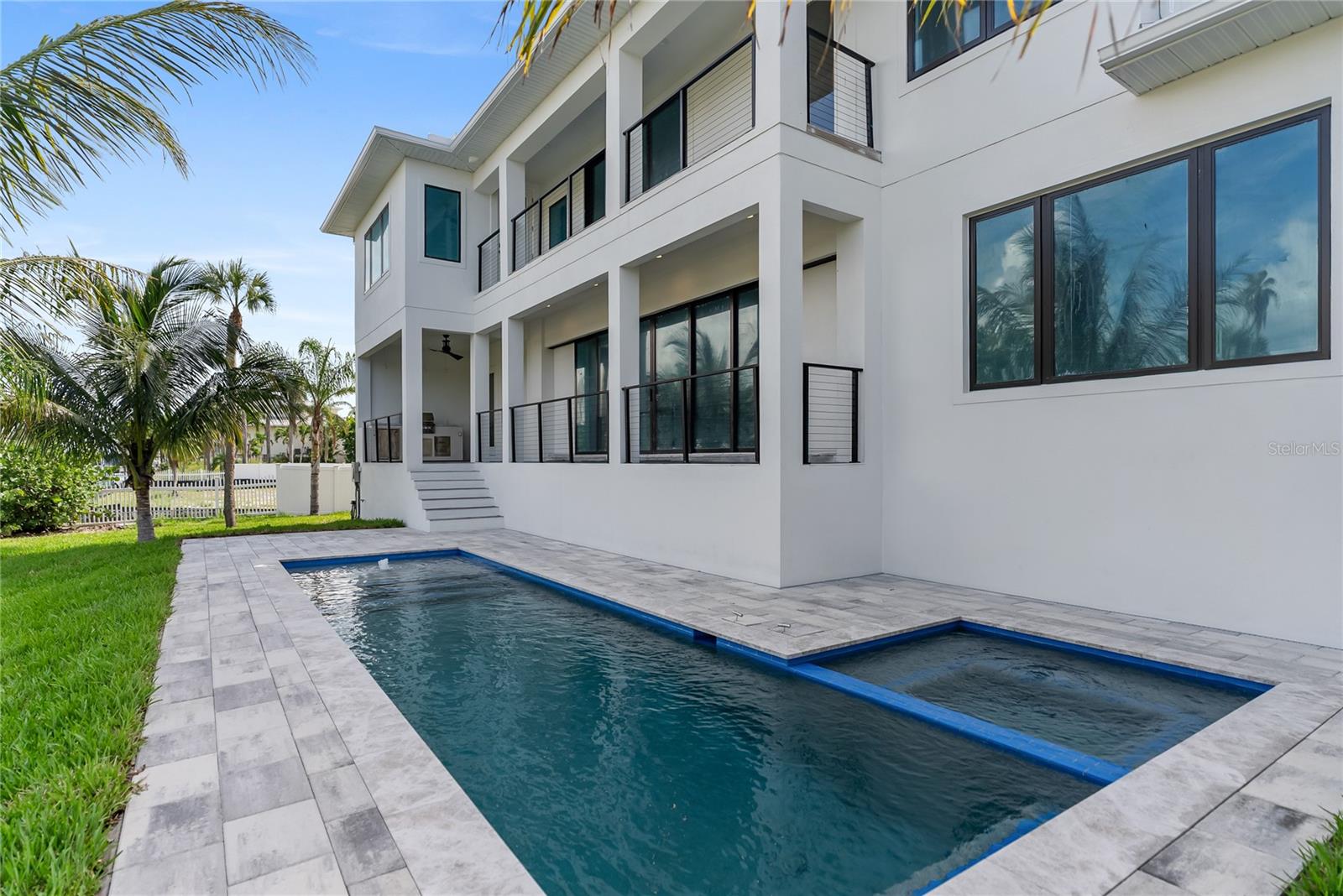 BAYVIEW ESTATES - Residential