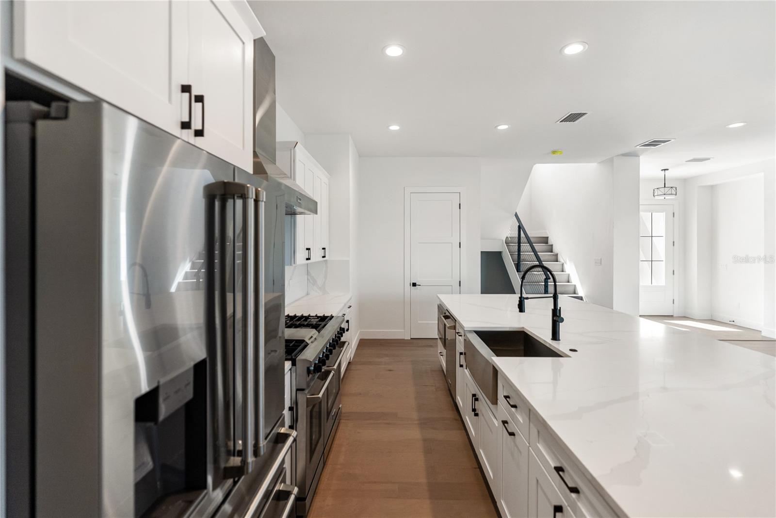 BAYVIEW ESTATES - Residential