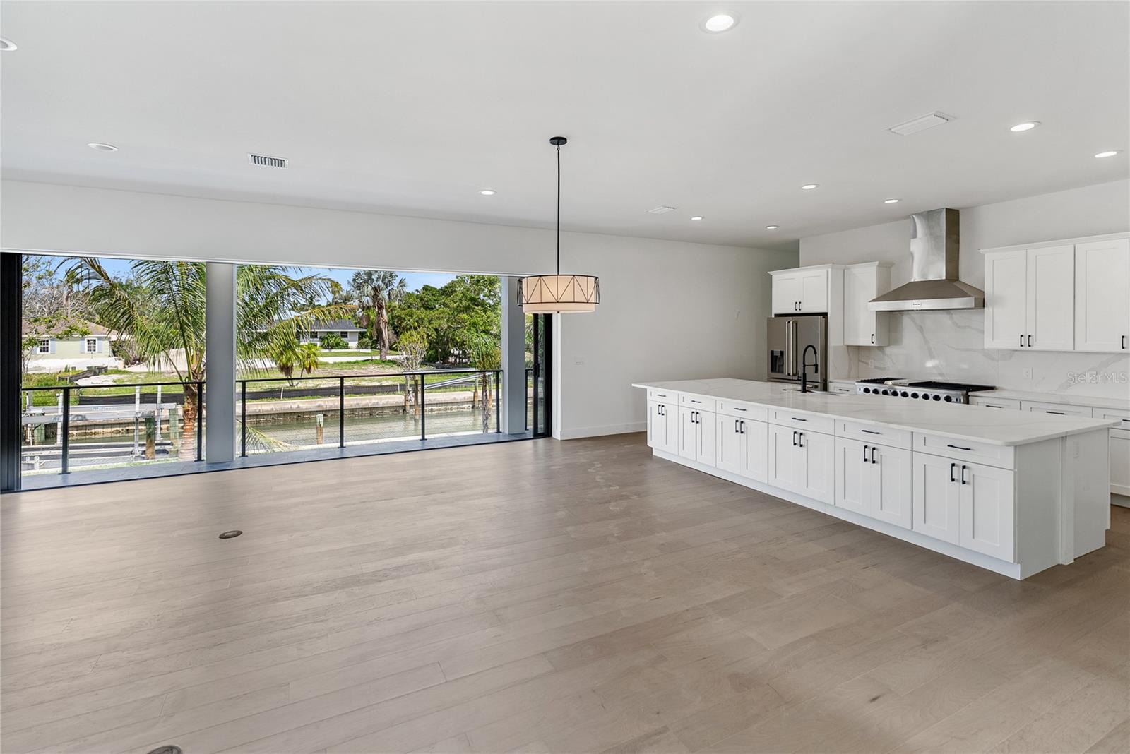 BAYVIEW ESTATES - Residential