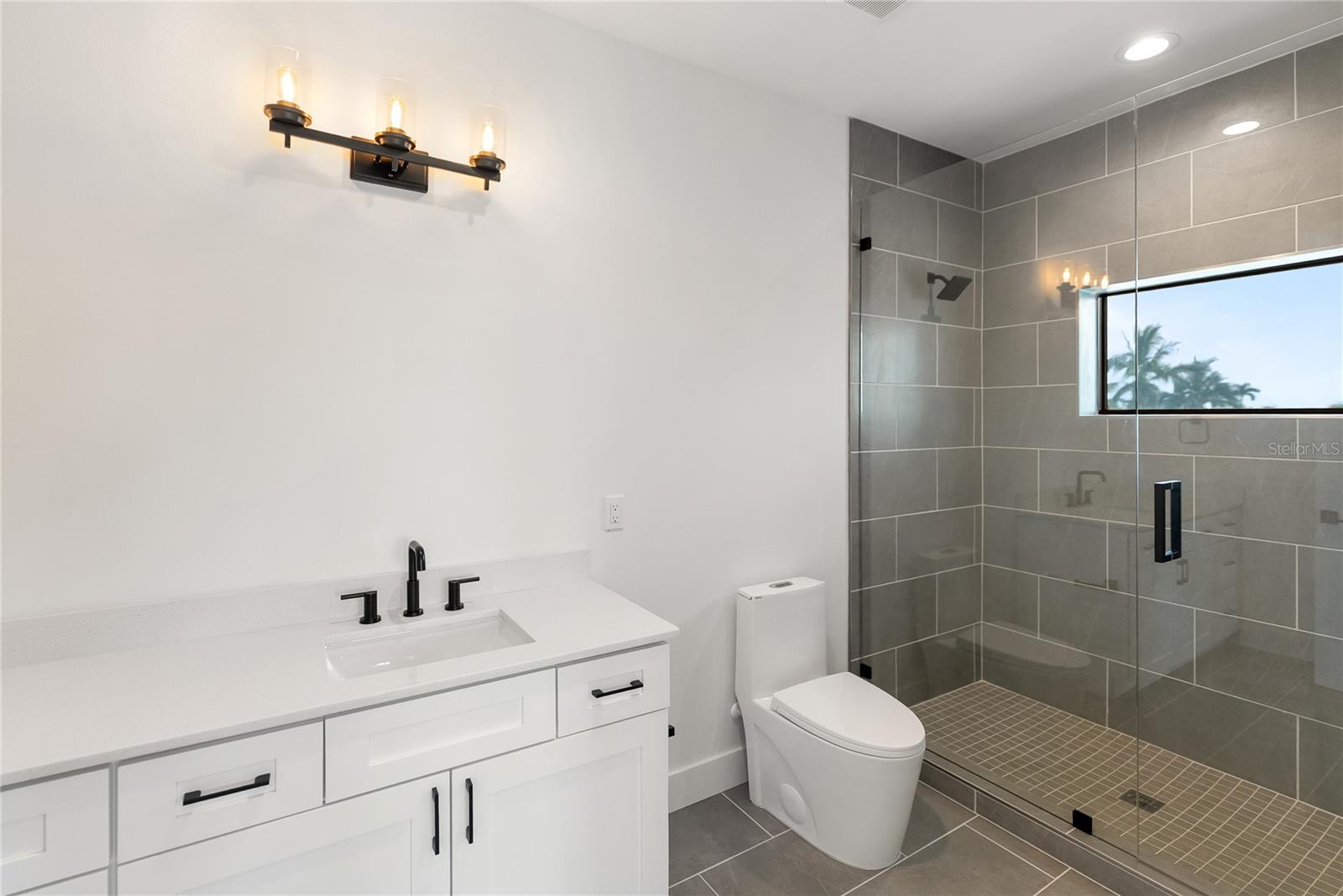BAYVIEW ESTATES - Residential