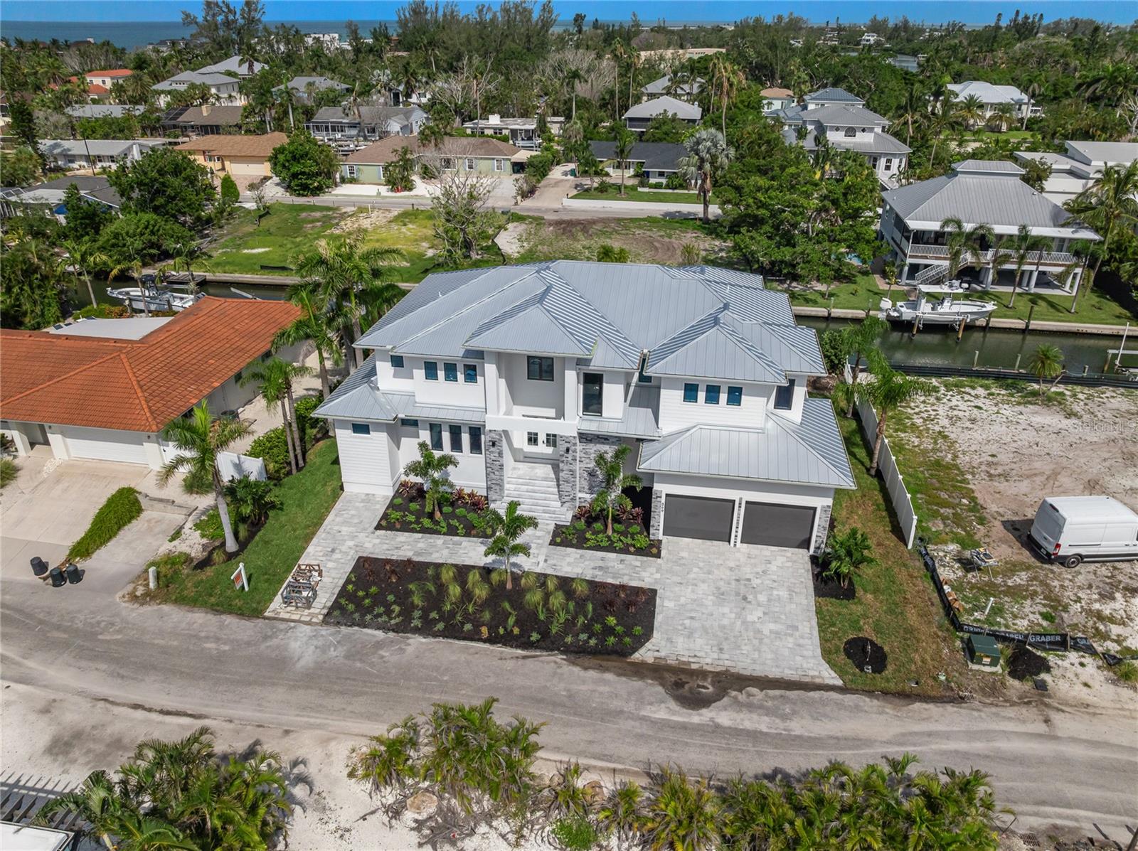 BAYVIEW ESTATES - Residential