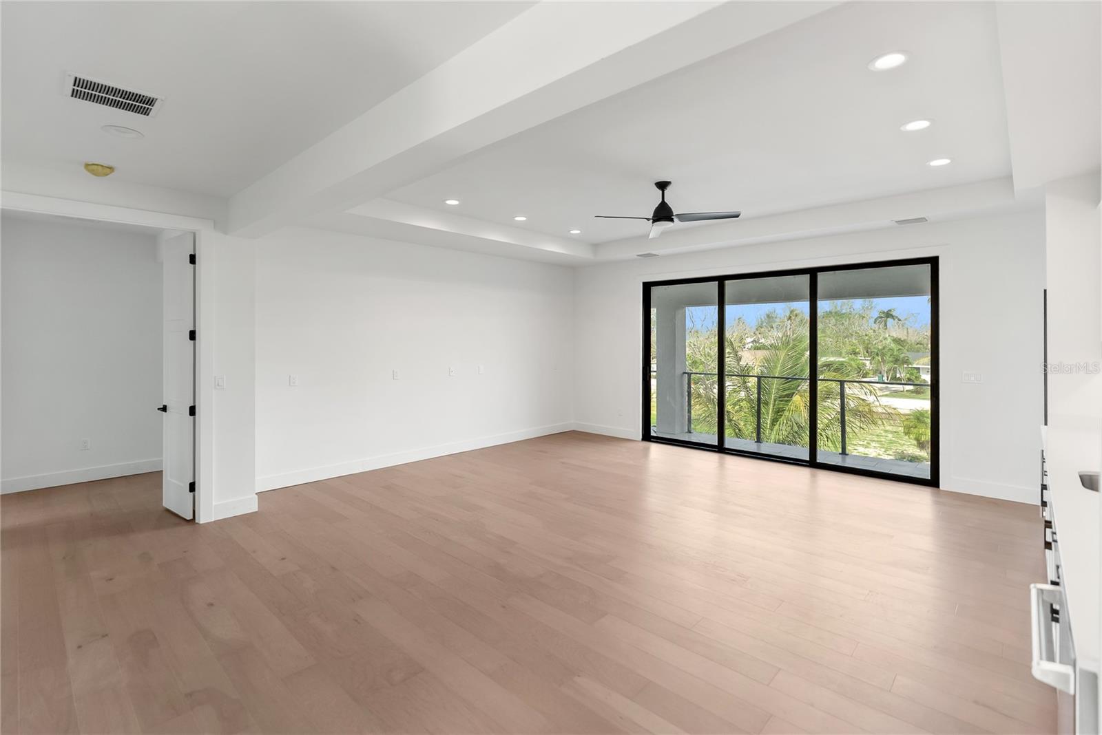 BAYVIEW ESTATES - Residential