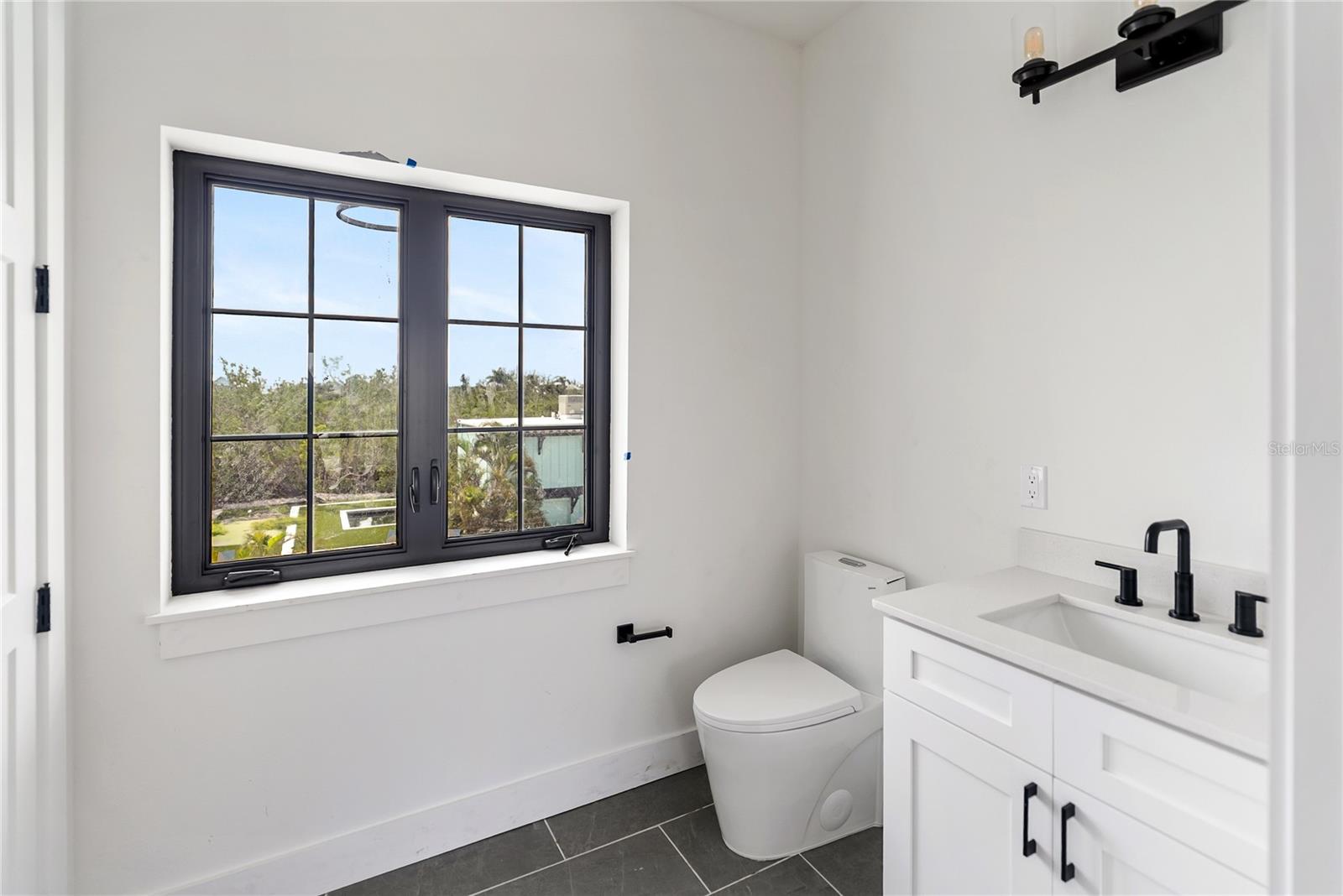 BAYVIEW ESTATES - Residential