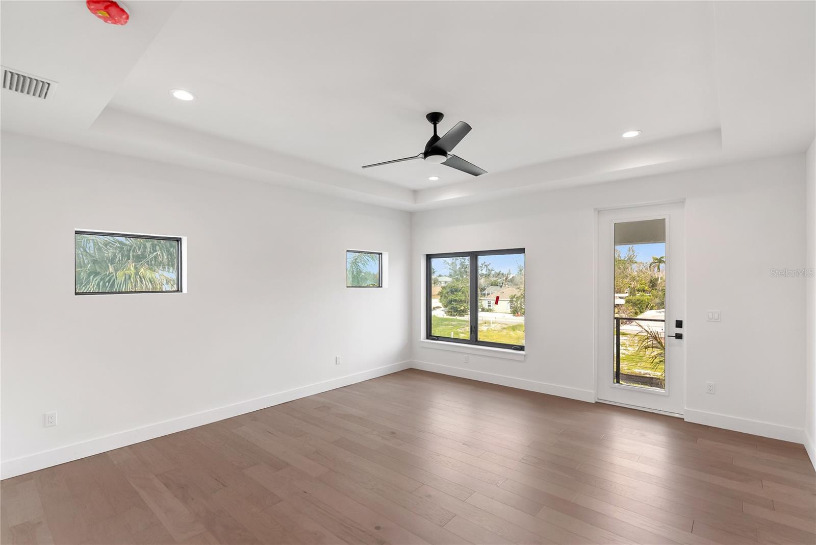 BAYVIEW ESTATES - Residential