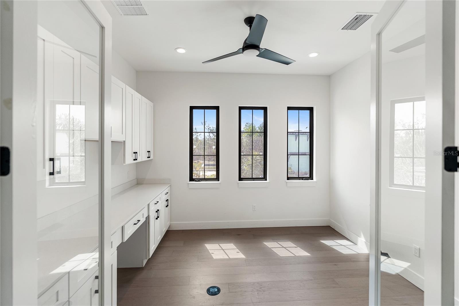 BAYVIEW ESTATES - Residential