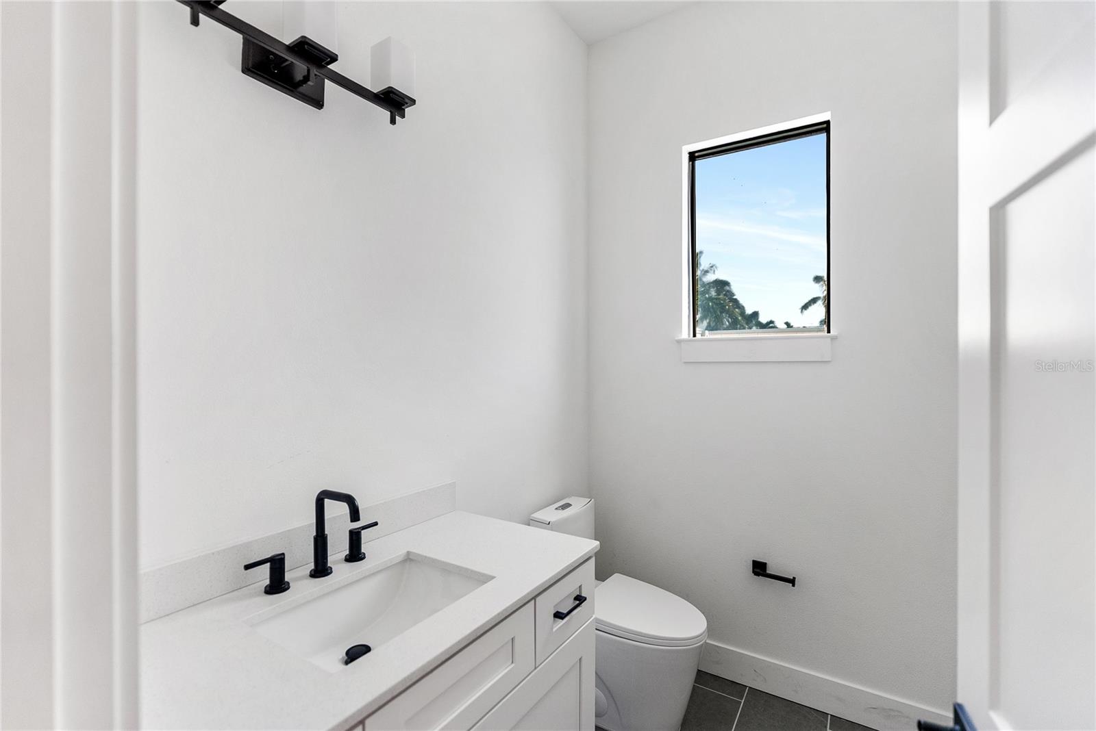 BAYVIEW ESTATES - Residential