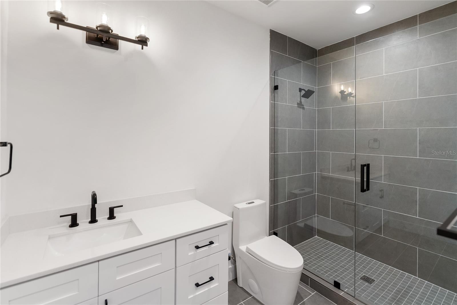 BAYVIEW ESTATES - Residential
